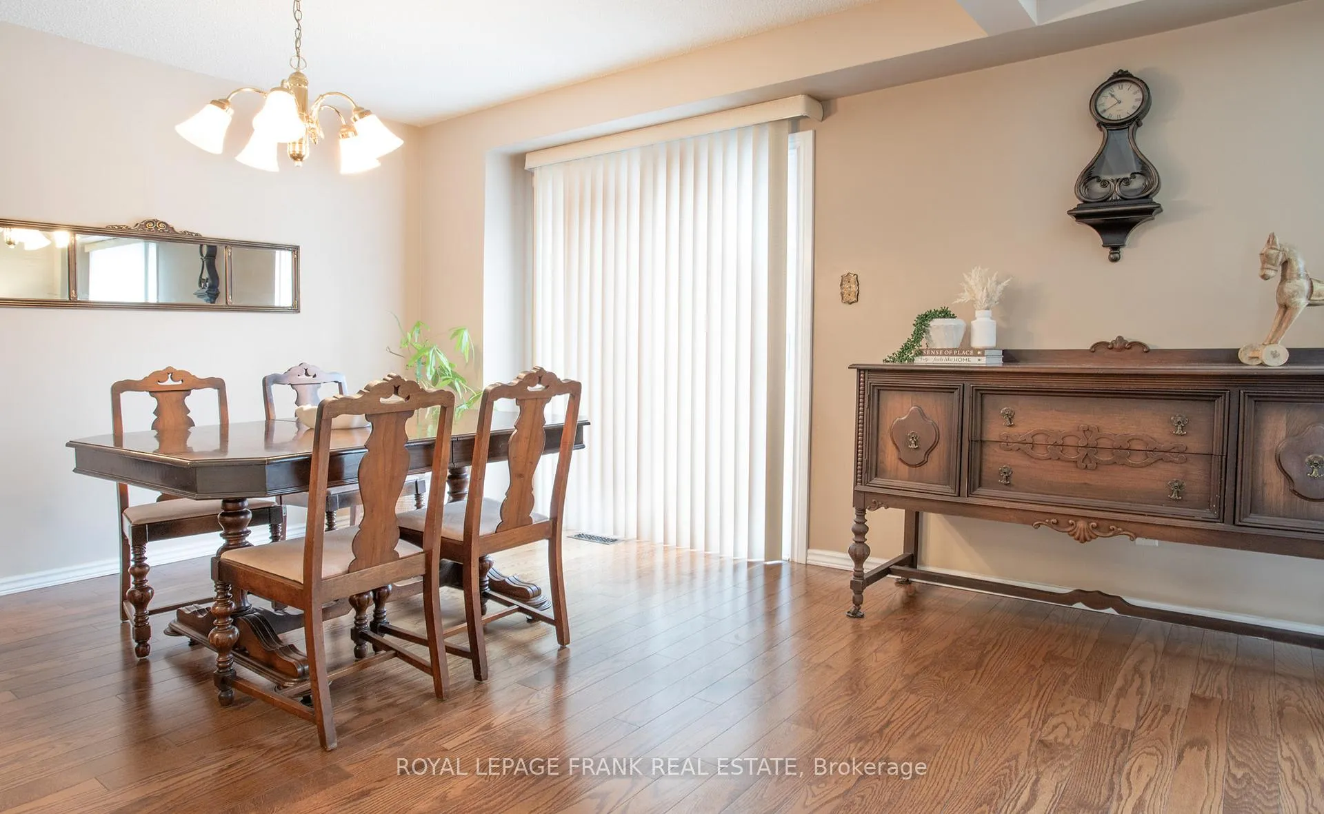 Photo 9 of 40 Longstaff Drive, Ajax, Central — HOMEH