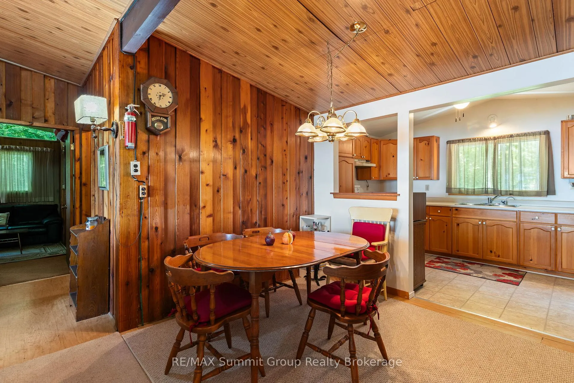 Photo 10 of 182 Lakeshore Boulevard, Grey Highlands — HOMEH