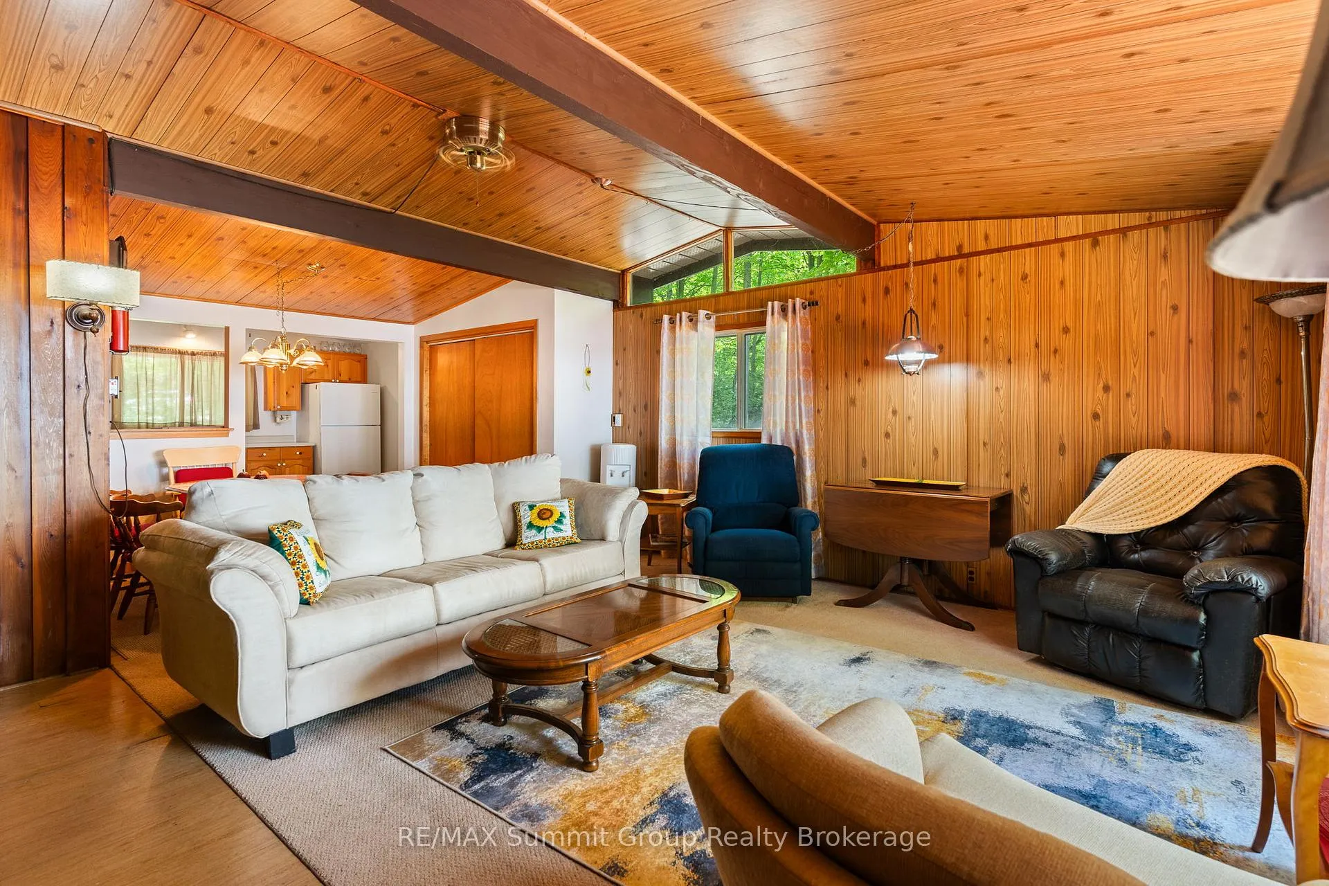 Photo 15 of 182 Lakeshore Boulevard, Grey Highlands — HOMEH