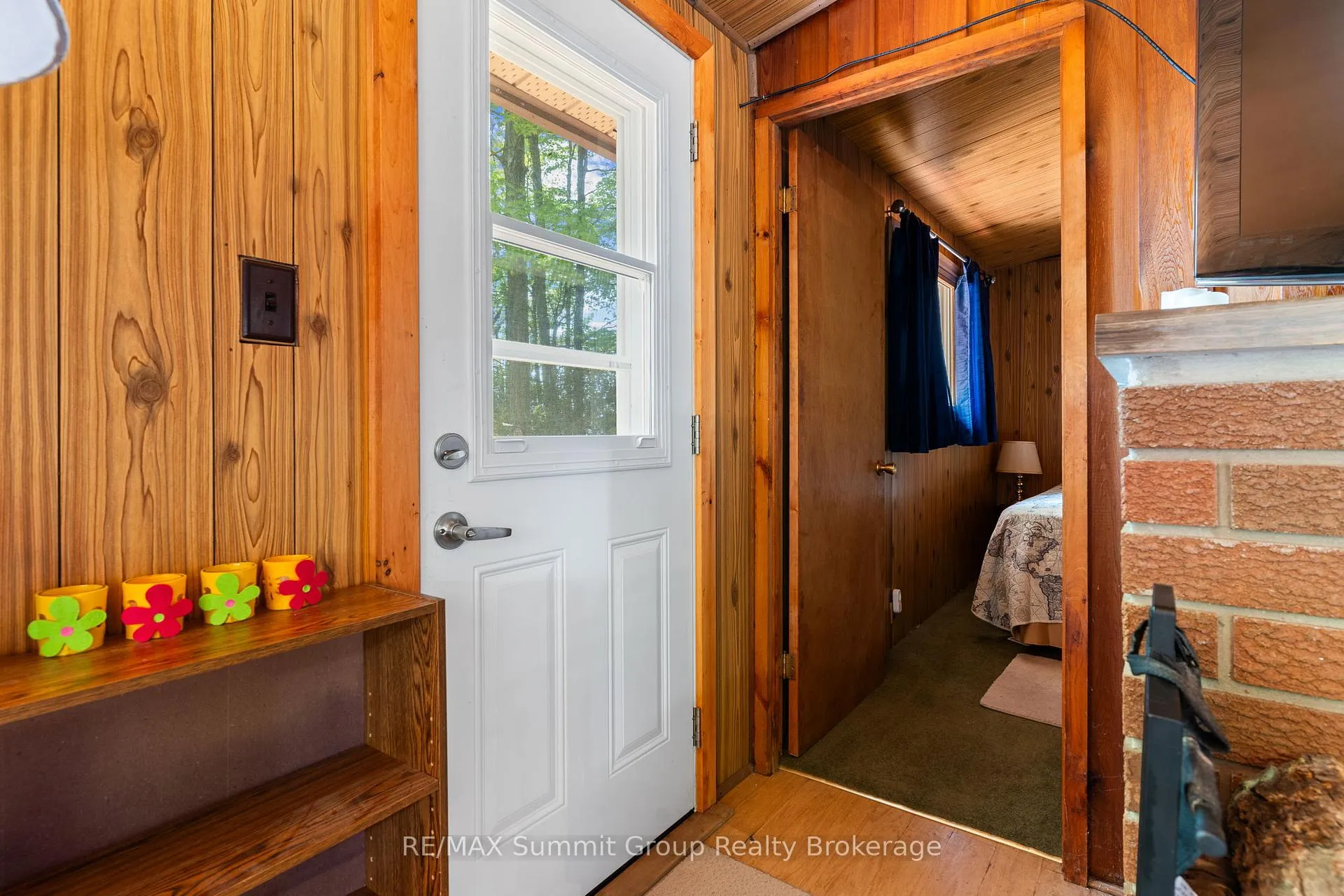 Photo 17 of 182 Lakeshore Boulevard, Grey Highlands — HOMEH