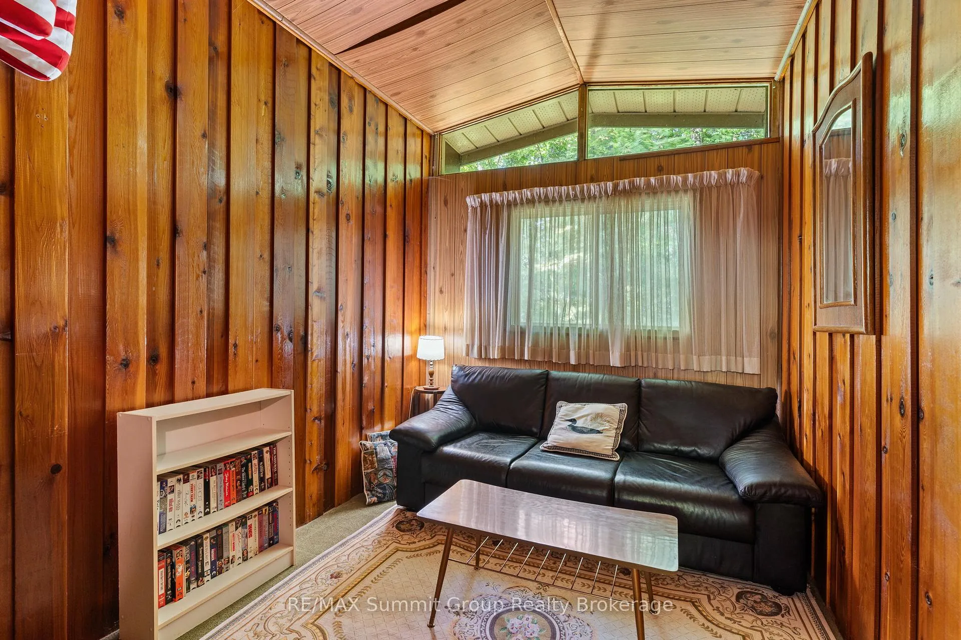 Photo 19 of 182 Lakeshore Boulevard, Grey Highlands — HOMEH