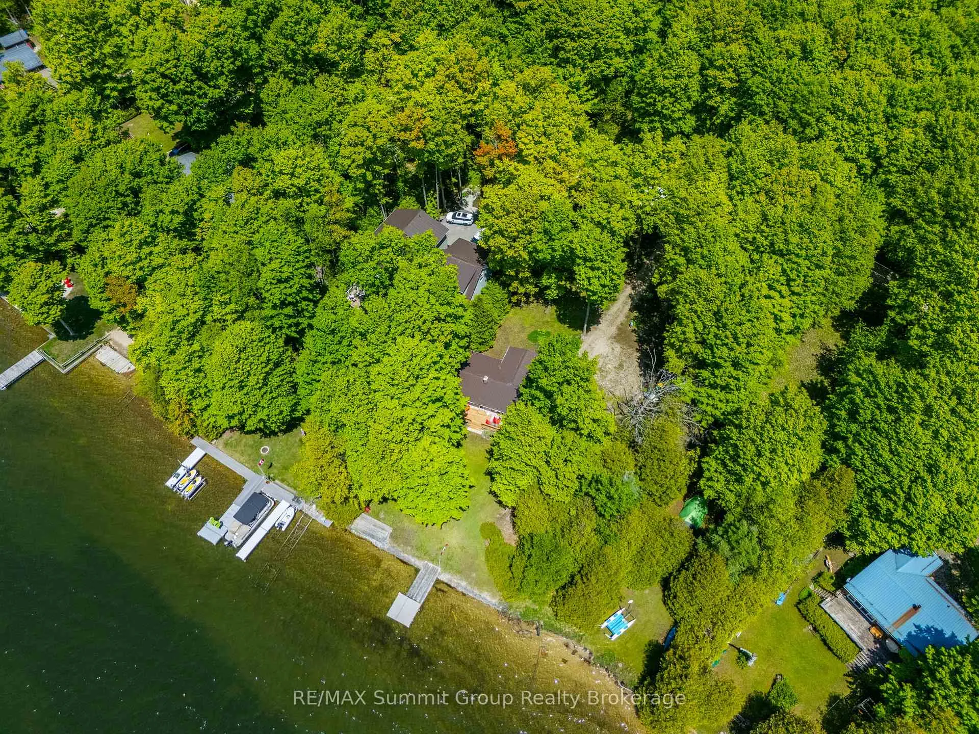 Photo 41 of 182 Lakeshore Boulevard, Grey Highlands — HOMEH