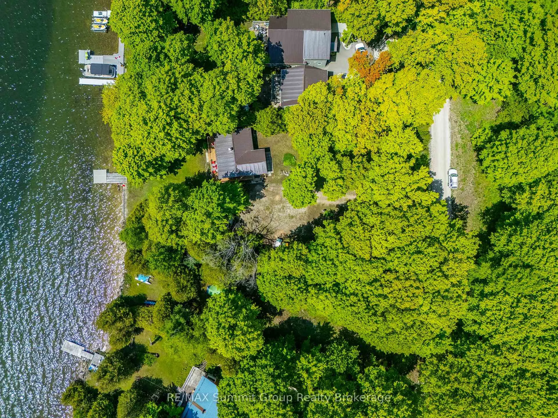 Photo 44 of 182 Lakeshore Boulevard, Grey Highlands — HOMEH