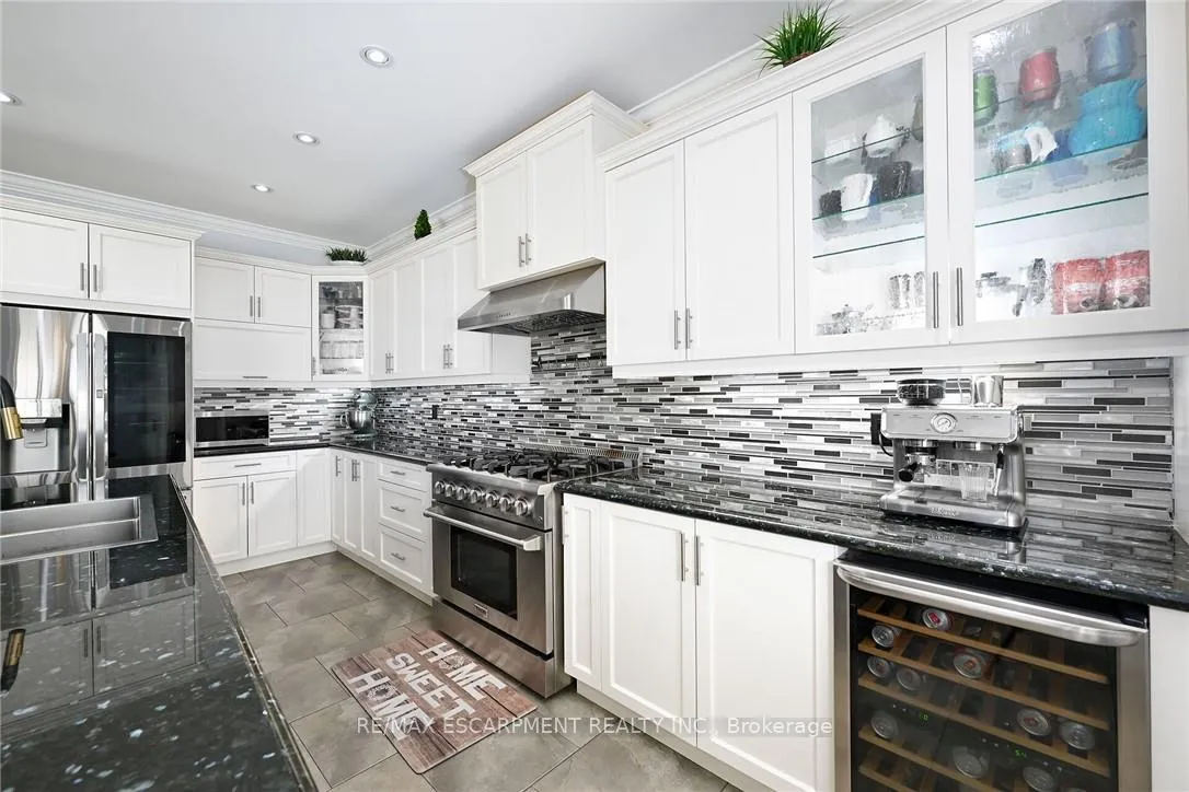 Photo 9 of 30 Ascoli Drive, Hamilton, Ryckmans — HOMEH