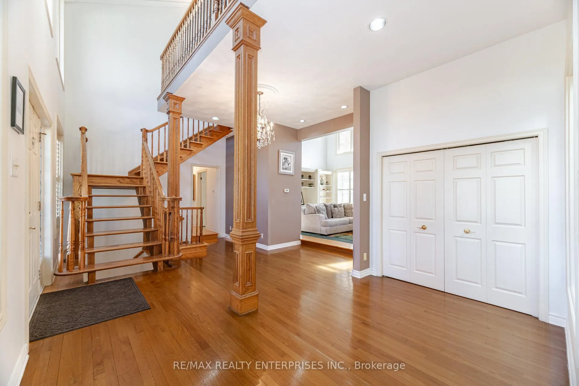 Photo 11 of 2 Stoney Brae Street, Brant, South Dumfries — HOMEH
