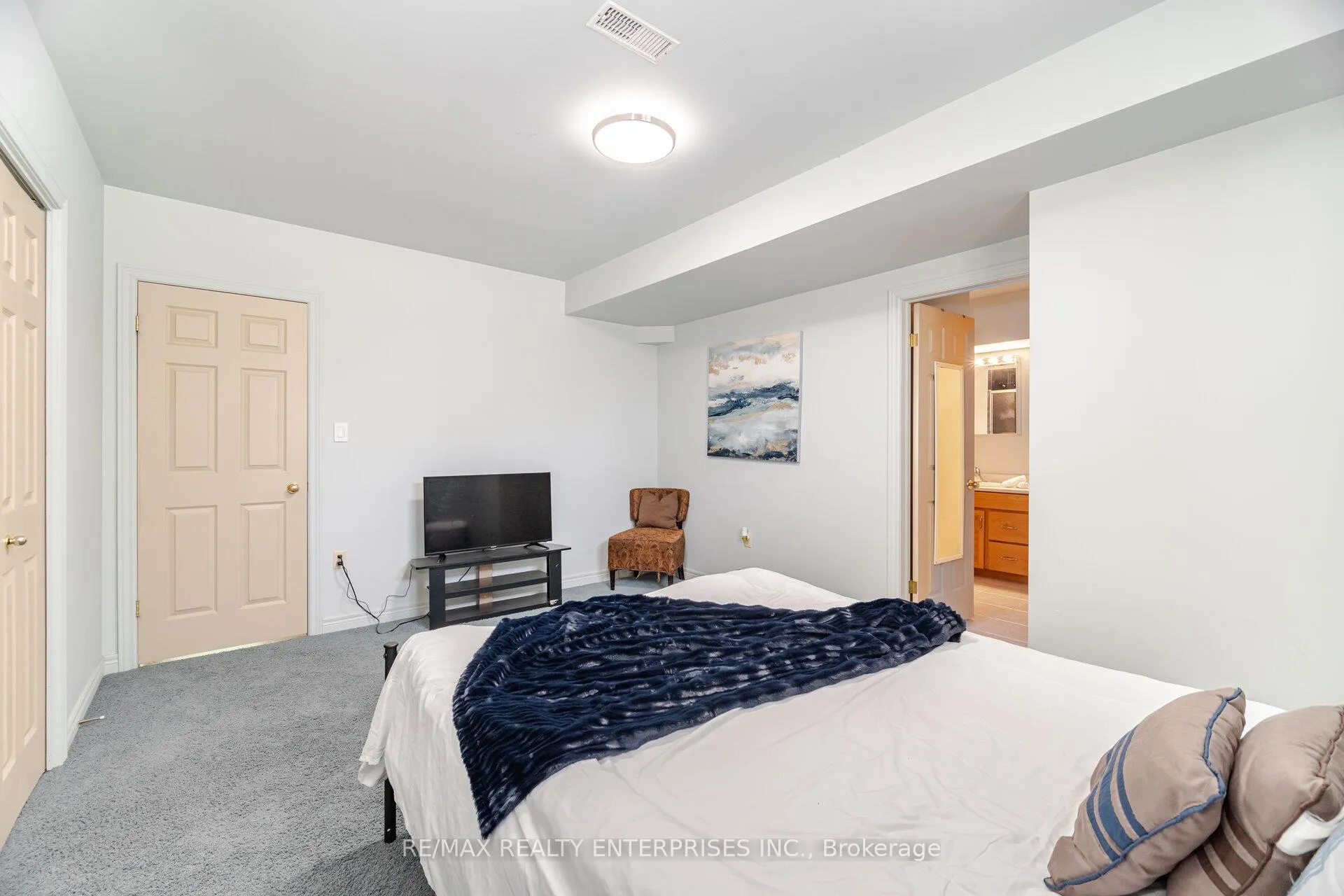 Photo 43 of 2 Stoney Brae Street, Brant, South Dumfries — HOMEH