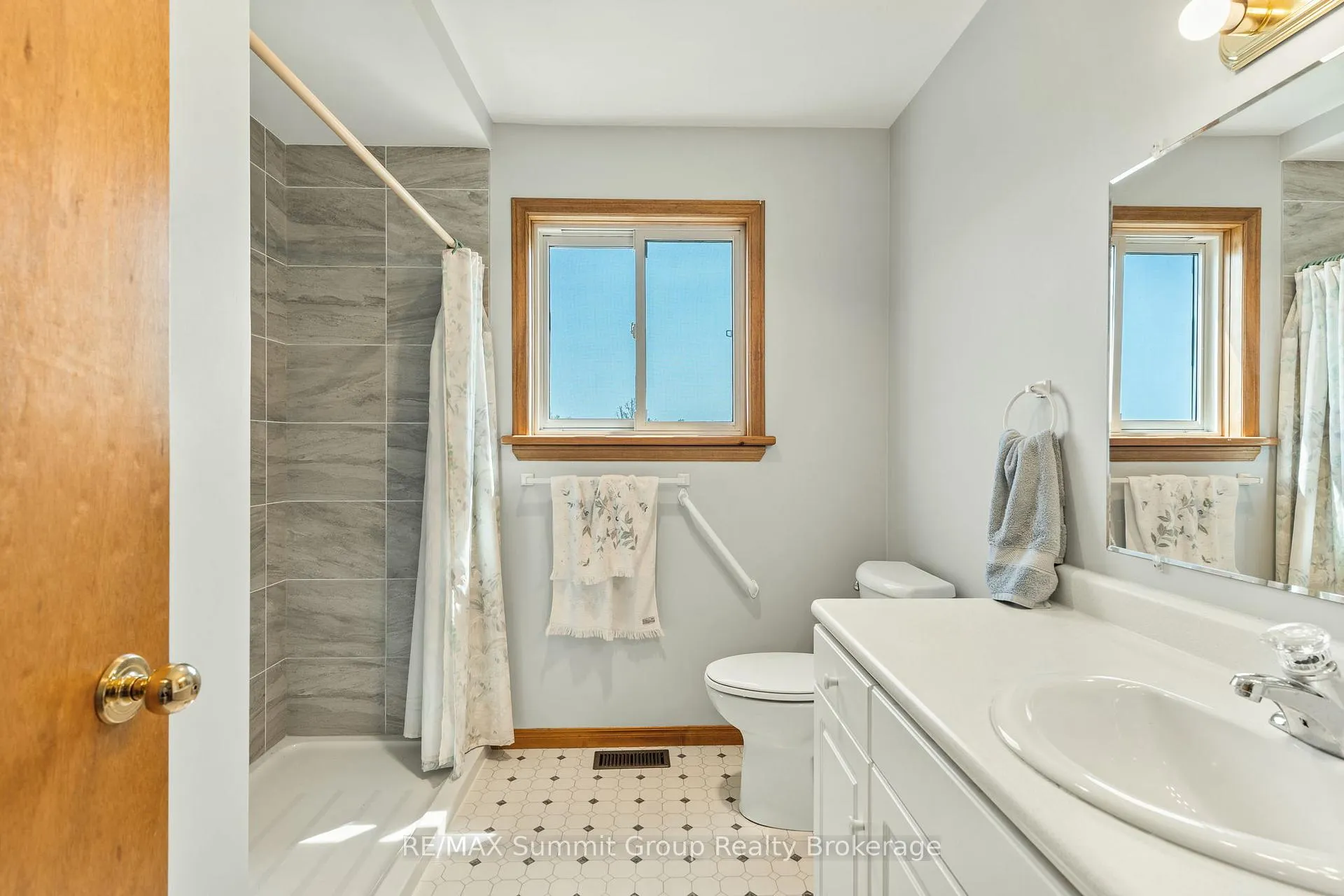 Photo 21 of 269720 County Road 9, Grey Highlands — HOMEH