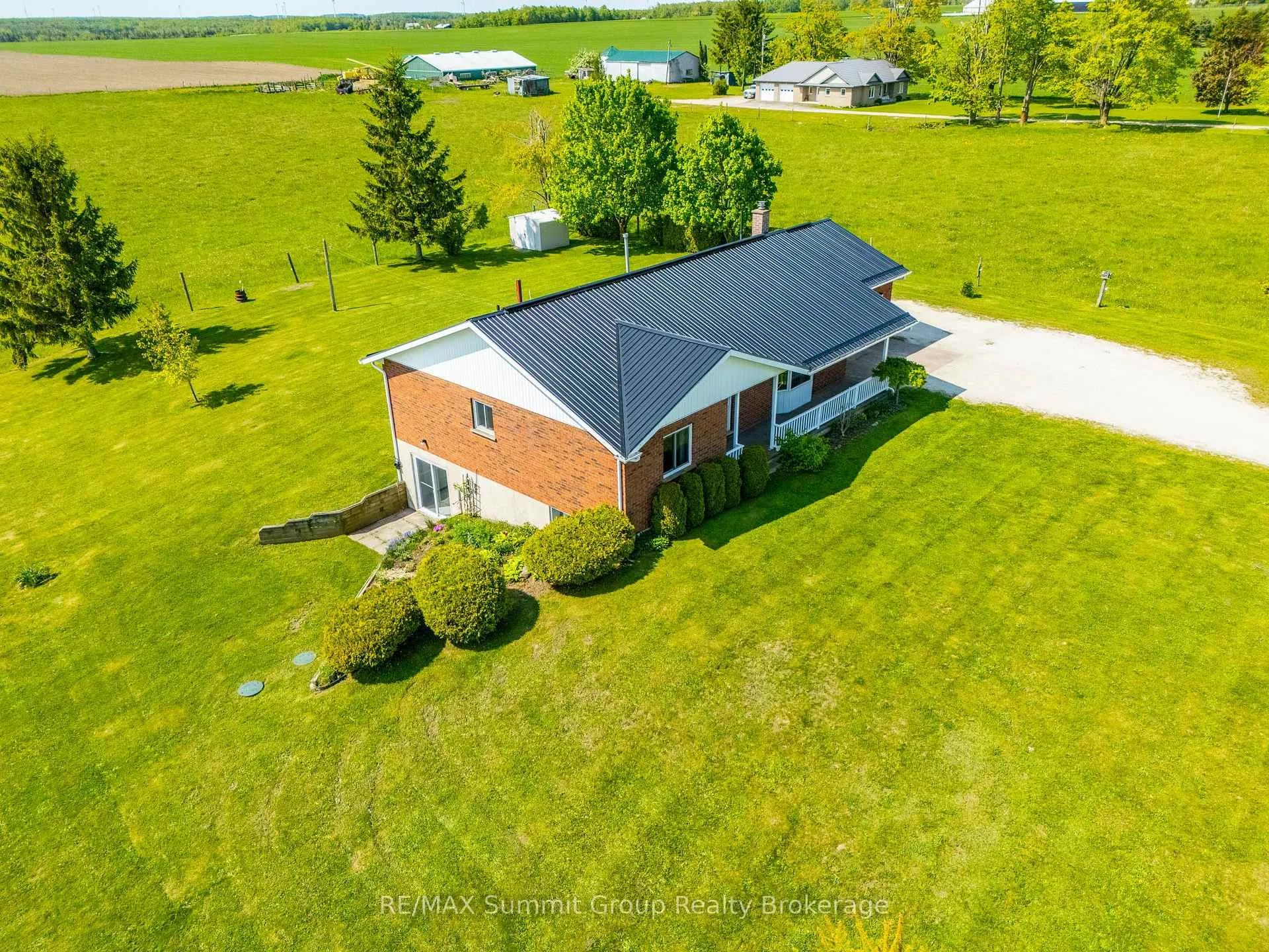 Photo 39 of 269720 County Road 9, Grey Highlands — HOMEH