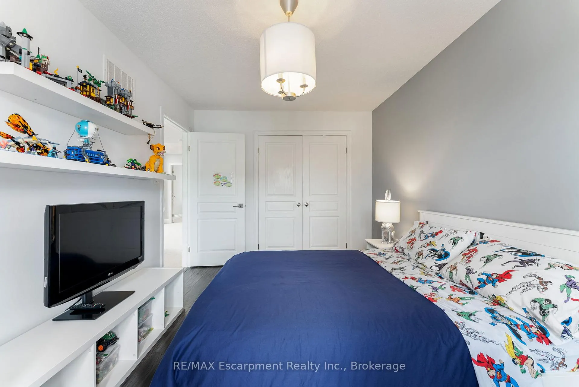 Photo 23 of 160 Penny Lane, Hamilton, Stoney Creek Mountain — HOMEH