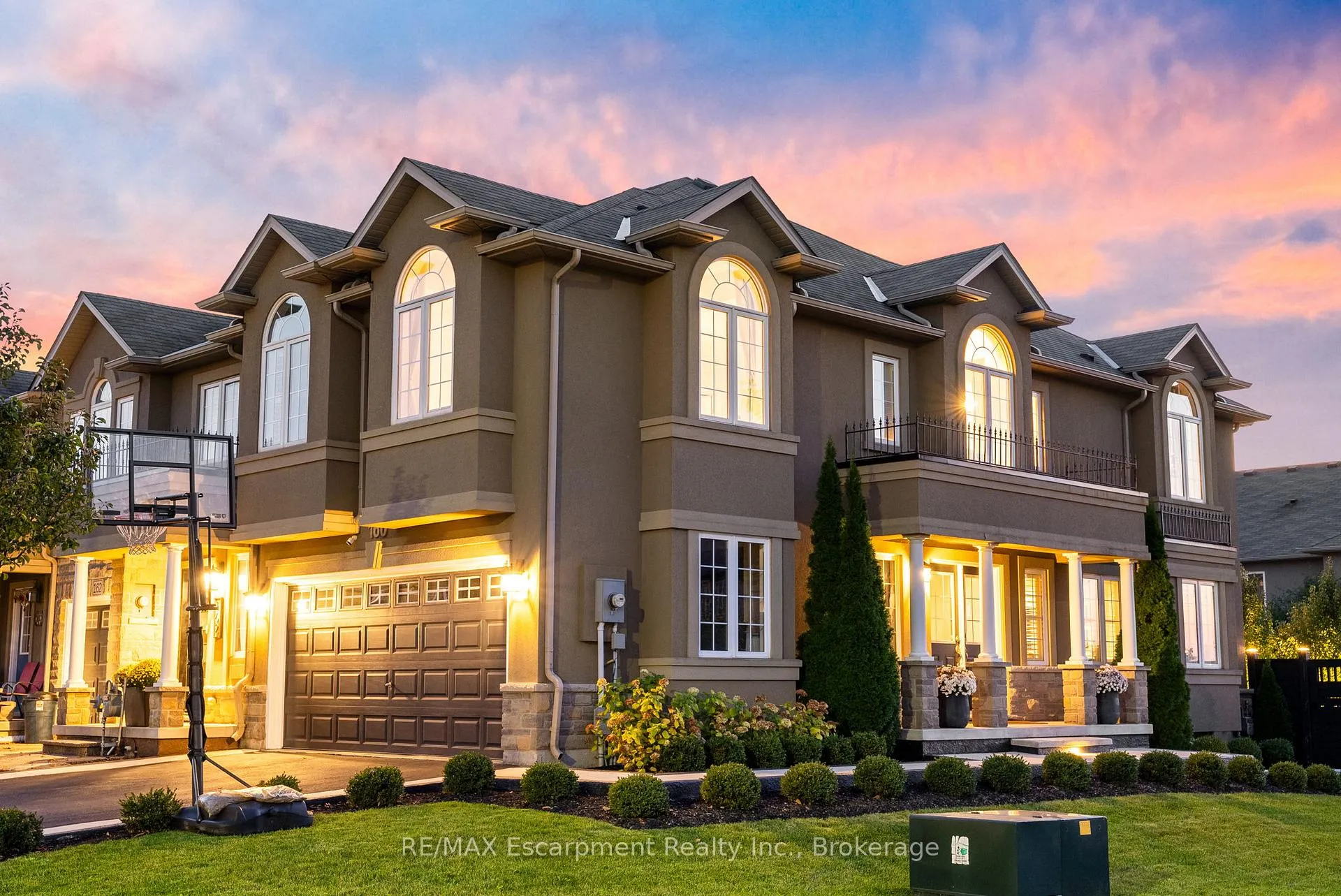 Photo 30 of 160 Penny Lane, Hamilton, Stoney Creek Mountain — HOMEH