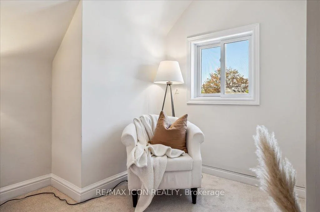 Photo 19 of 356 Fairfield Avenue, Hamilton, Homeside — HOMEH