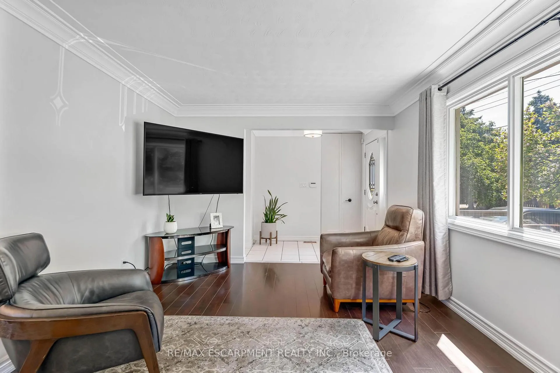 Photo 6 of 63 West 25th Street, Hamilton, Westcliffe — HOMEH