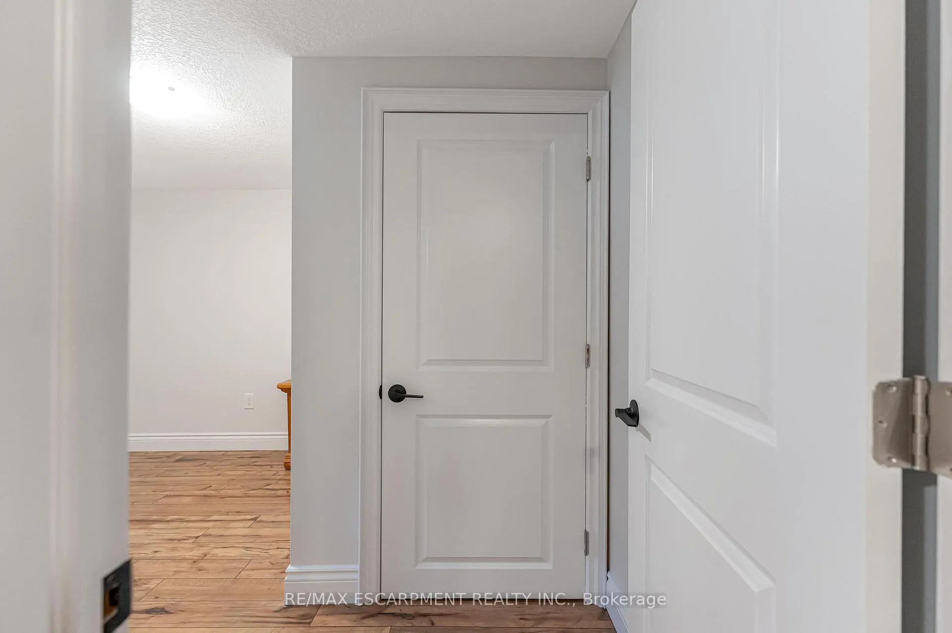 Photo 29 of 63 West 25th Street, Hamilton, Westcliffe — HOMEH