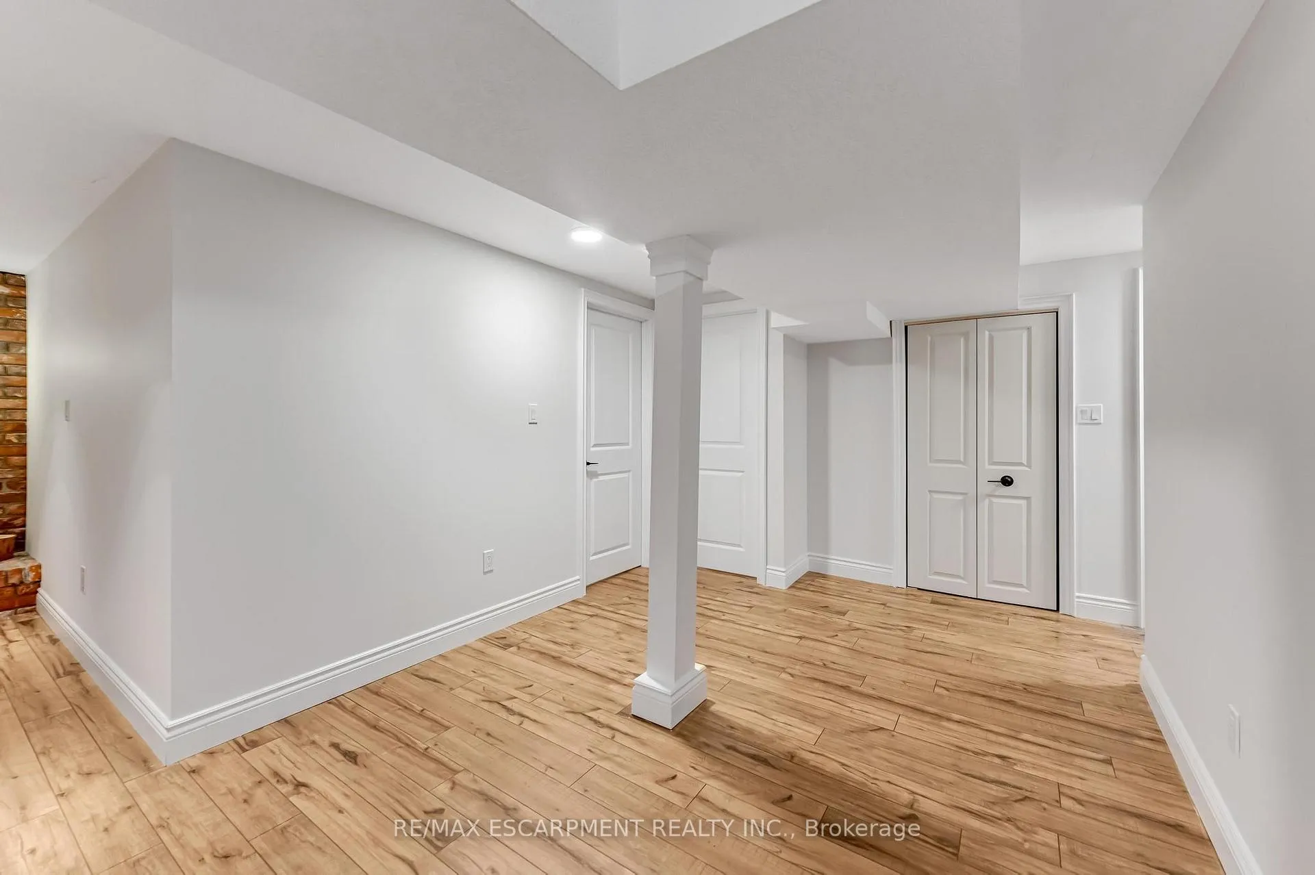 Photo 31 of 63 West 25th Street, Hamilton, Westcliffe — HOMEH