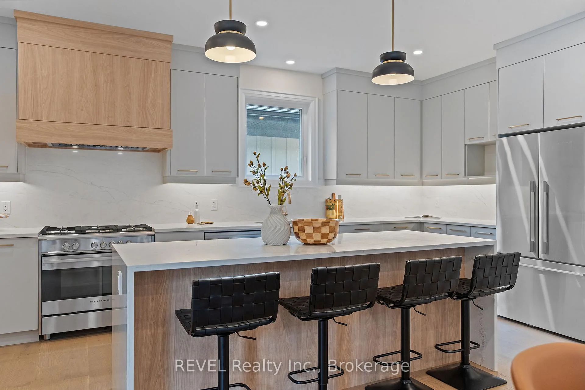 Photo 10 of 14 Accursi Crescent, Pelham, Fonthill — HOMEH