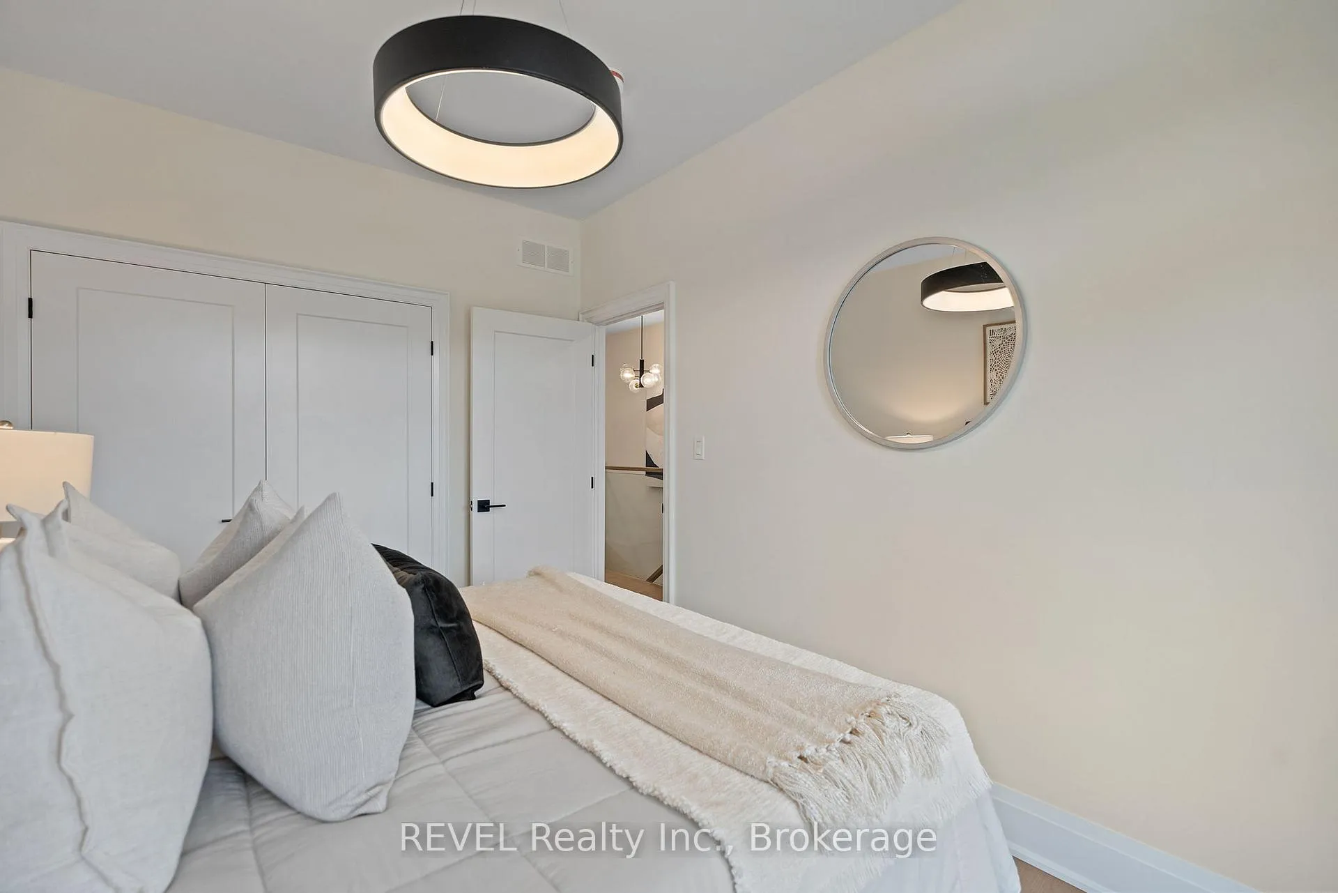Photo 31 of 14 Accursi Crescent, Pelham, Fonthill — HOMEH