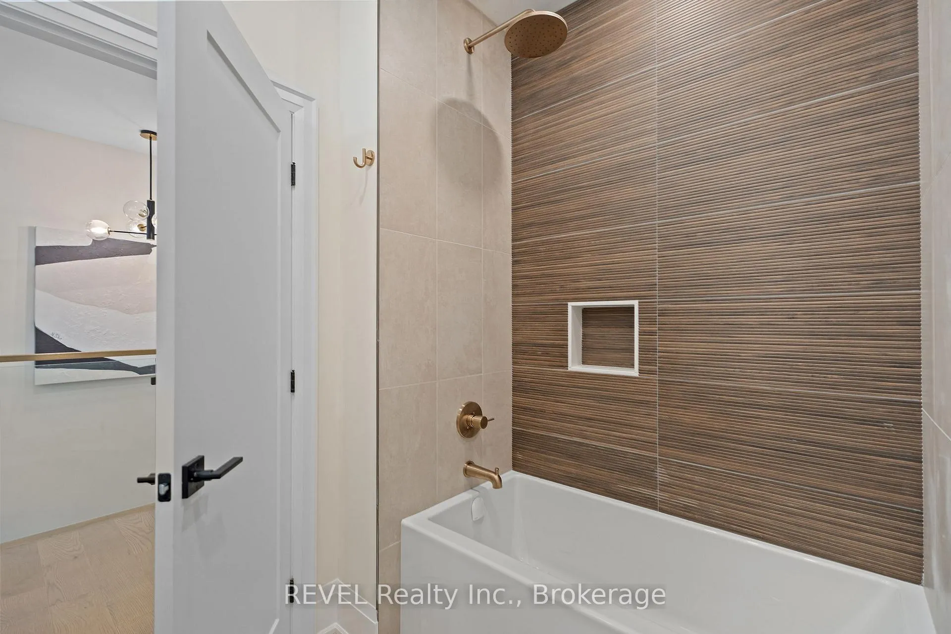 Photo 33 of 14 Accursi Crescent, Pelham, Fonthill — HOMEH