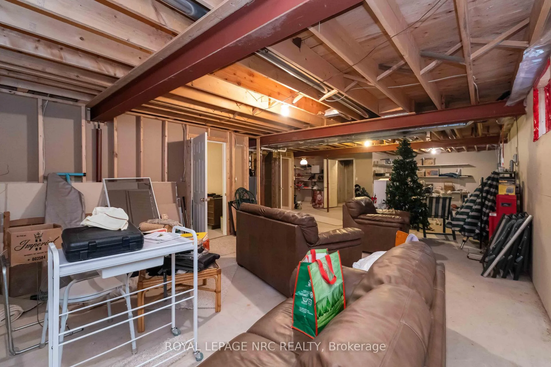 Photo 41 of 5985 Mountaingate Drive, Niagara Falls, Church's Lane — HOMEH
