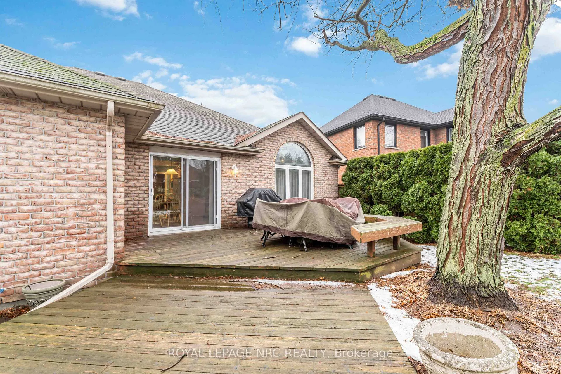 Photo 43 of 5985 Mountaingate Drive, Niagara Falls, Church's Lane — HOMEH