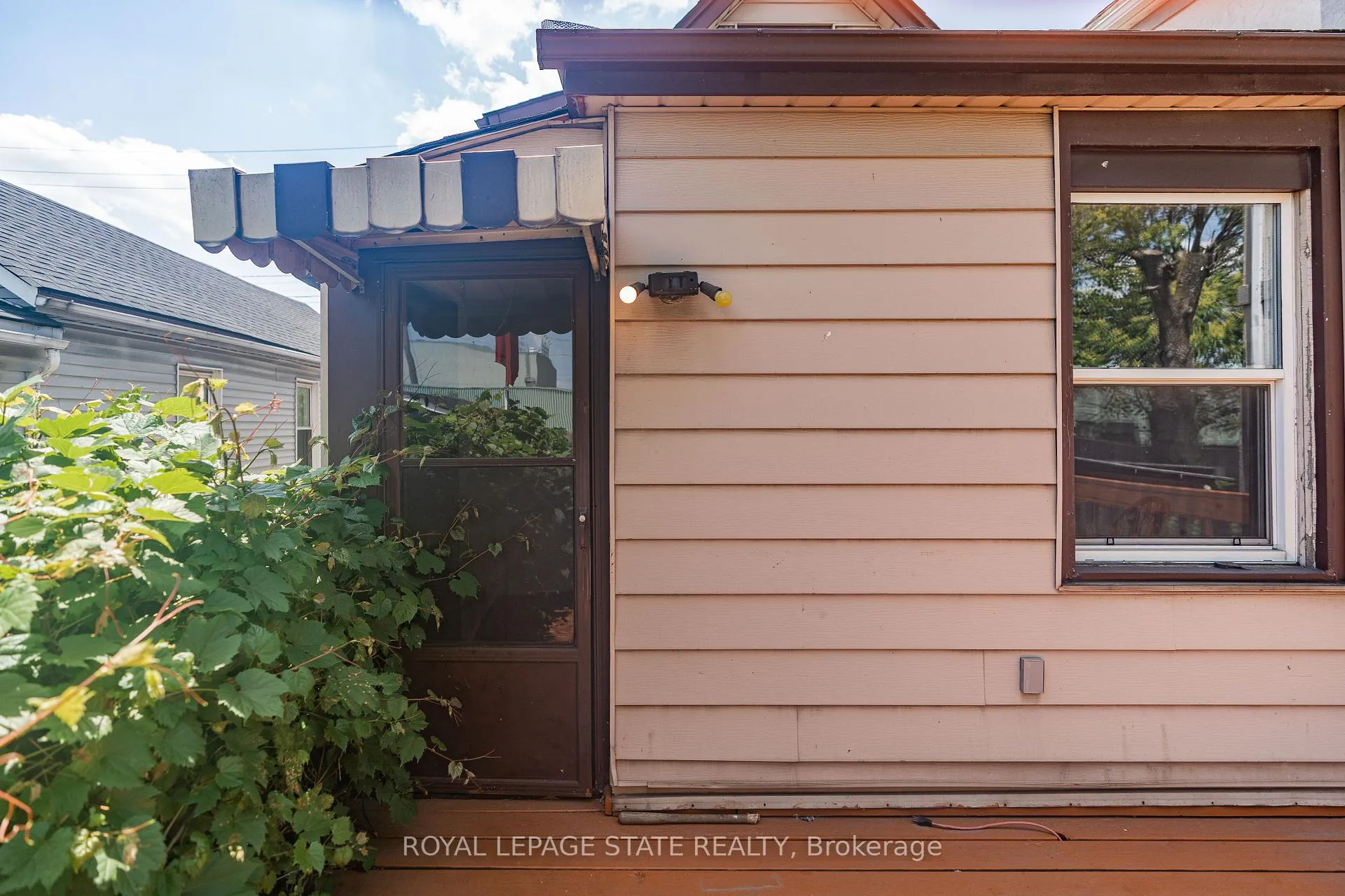 Photo 32 of 35 Gertrude Street, Hamilton, Crown Point — HOMEH