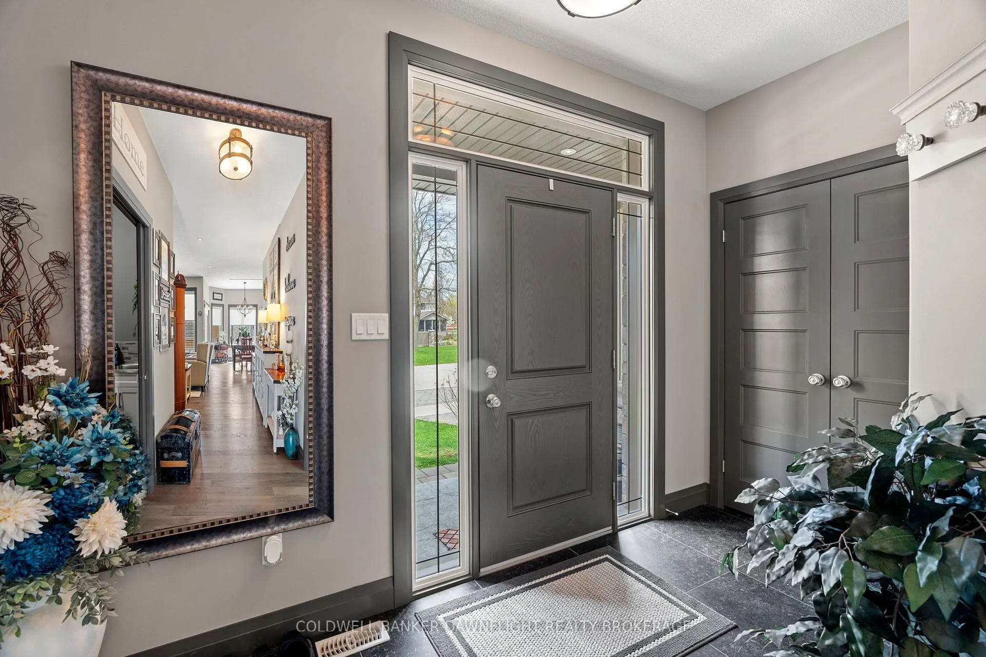 Photo 4 of 277 Darling Boulevard, South Huron, Exeter — HOMEH