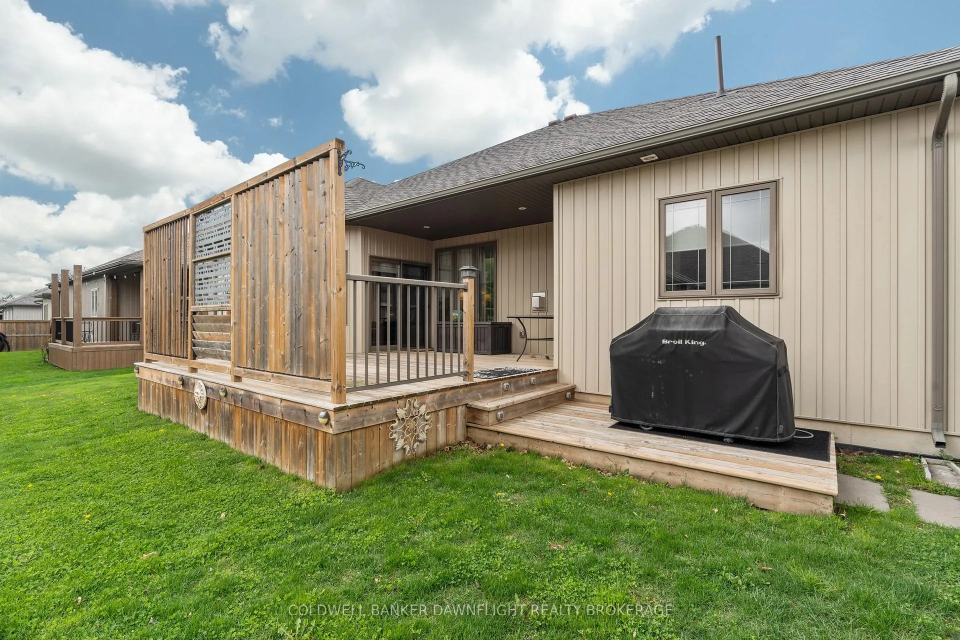 Photo 38 of 277 Darling Boulevard, South Huron, Exeter — HOMEH