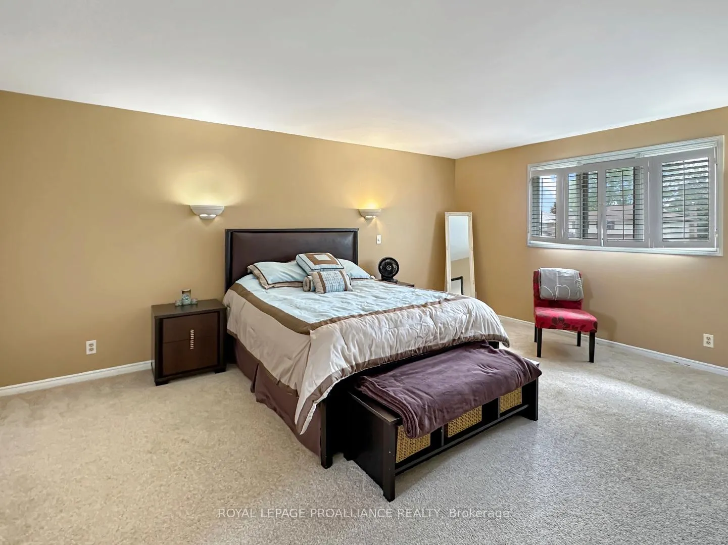 Photo 25 of 43 Dungannon Drive, Belleville, Belleville Ward — HOMEH