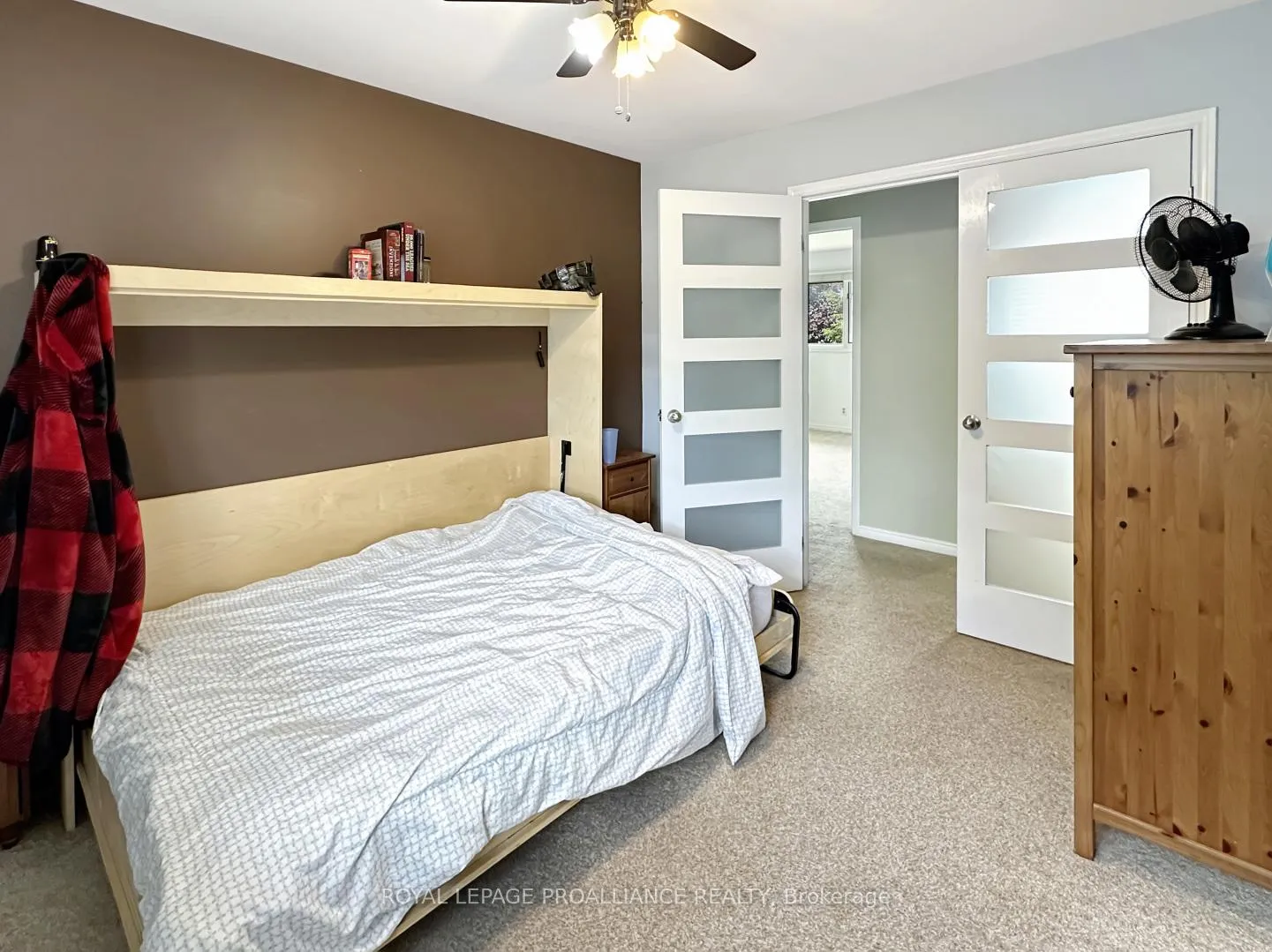 Photo 33 of 43 Dungannon Drive, Belleville, Belleville Ward — HOMEH