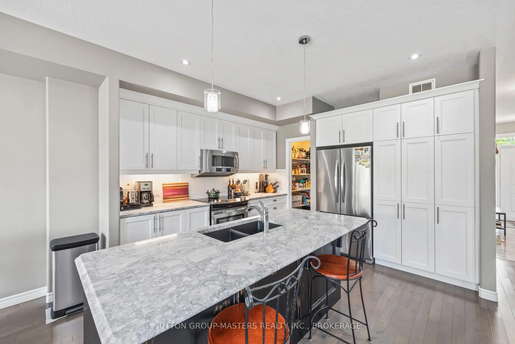 Photo 8 of 1298 Mazzolin Crescent, Kingston, City Northwest — HOMEH