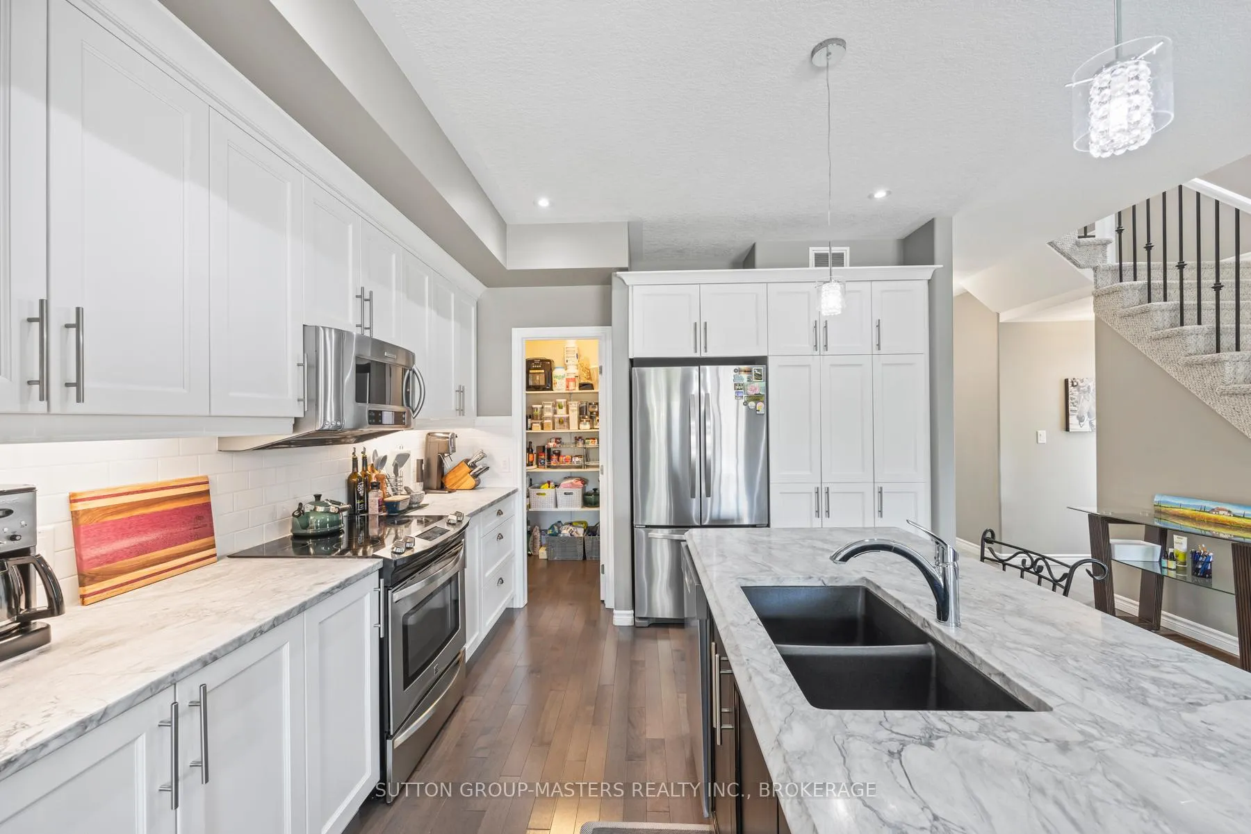 Photo 9 of 1298 Mazzolin Crescent, Kingston, City Northwest — HOMEH
