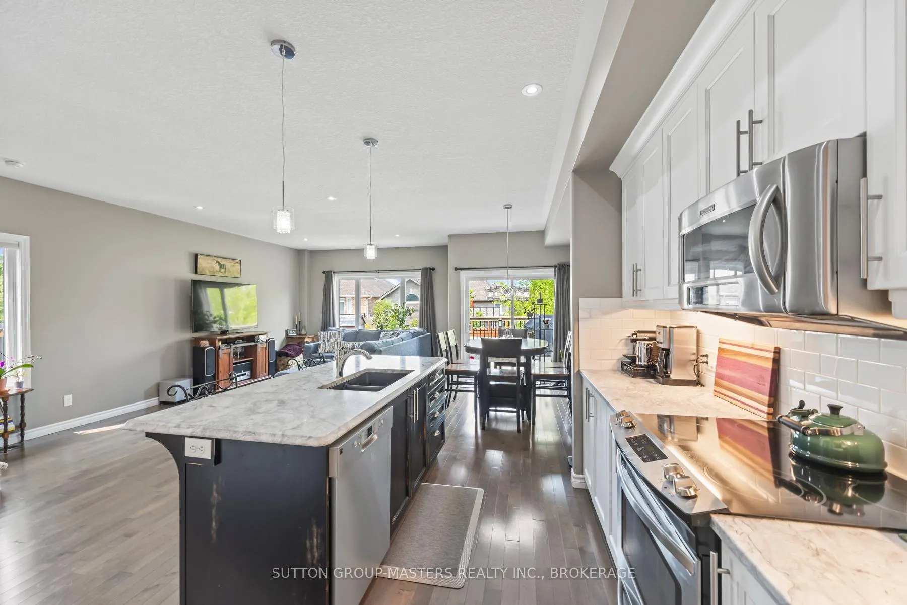 Photo 11 of 1298 Mazzolin Crescent, Kingston, City Northwest — HOMEH