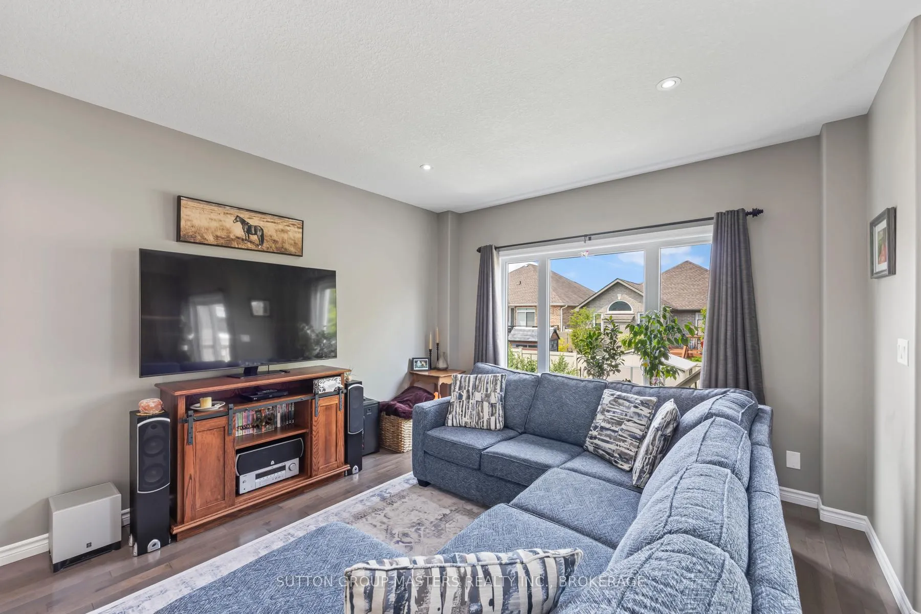 Photo 13 of 1298 Mazzolin Crescent, Kingston, City Northwest — HOMEH