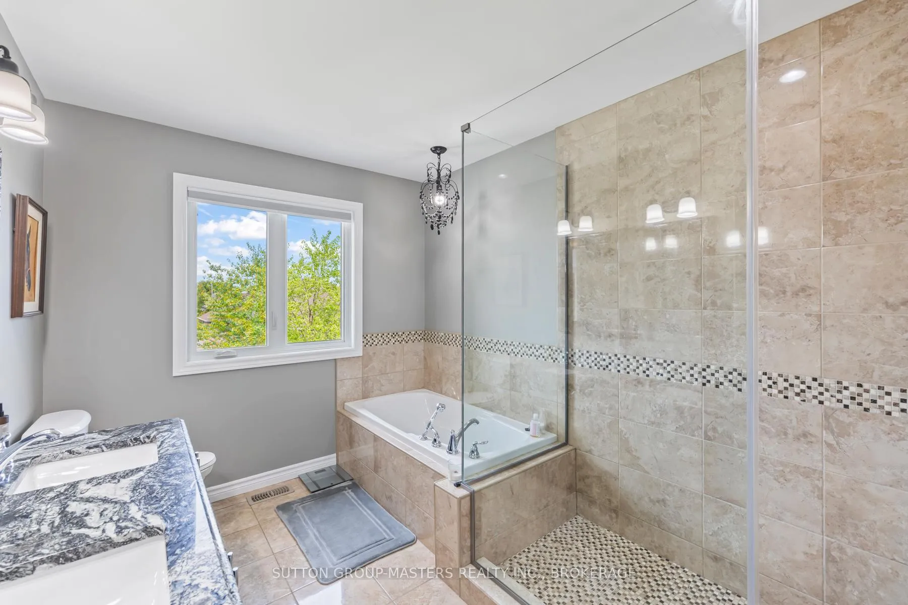 Photo 32 of 1298 Mazzolin Crescent, Kingston, City Northwest — HOMEH