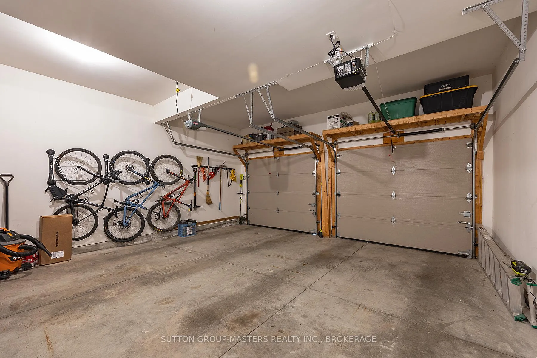 Photo 42 of 1298 Mazzolin Crescent, Kingston, City Northwest — HOMEH