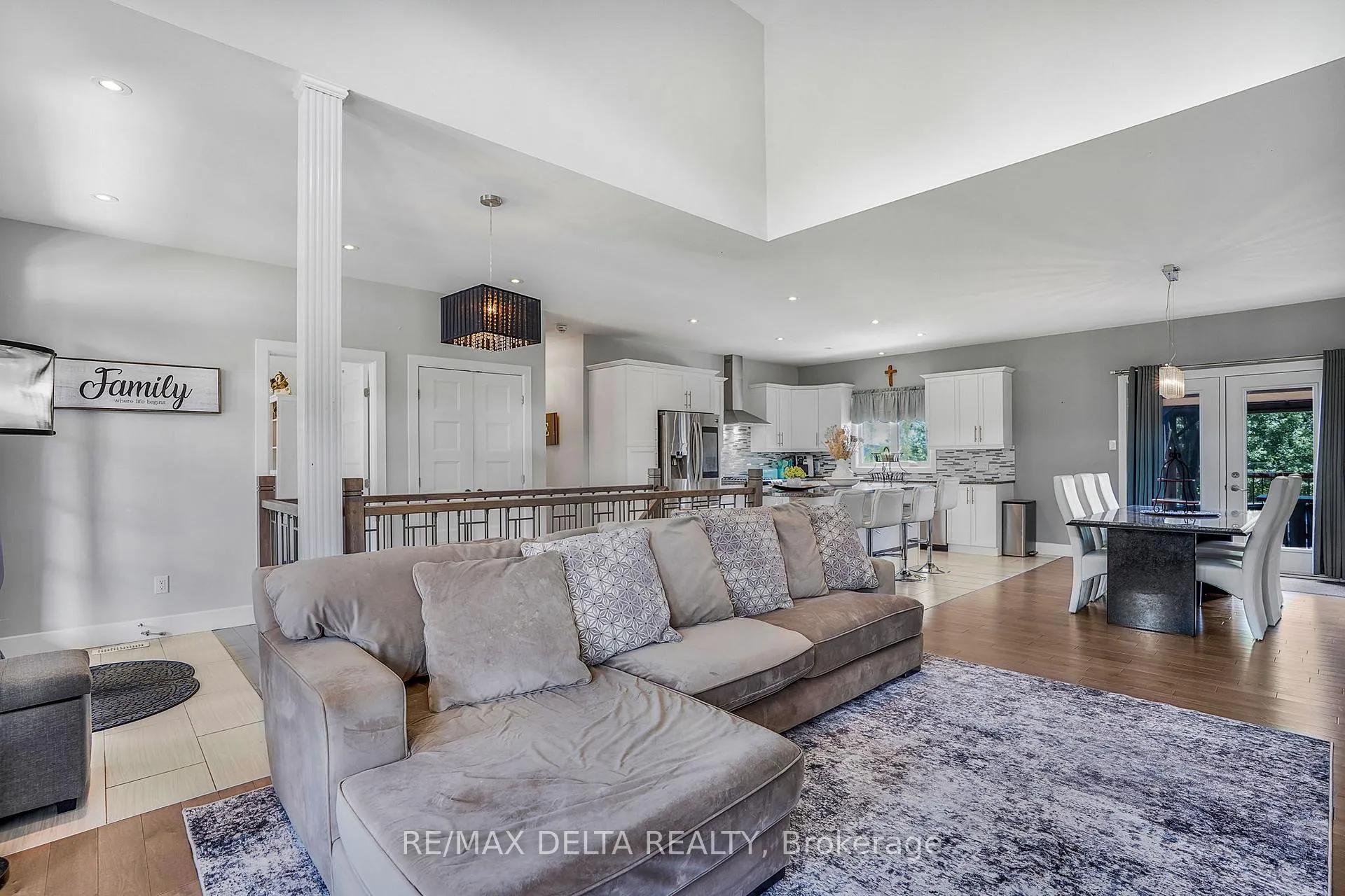Photo 6 of 1605 St Anne Road, Champlain, Champlain Twp — HOMEH