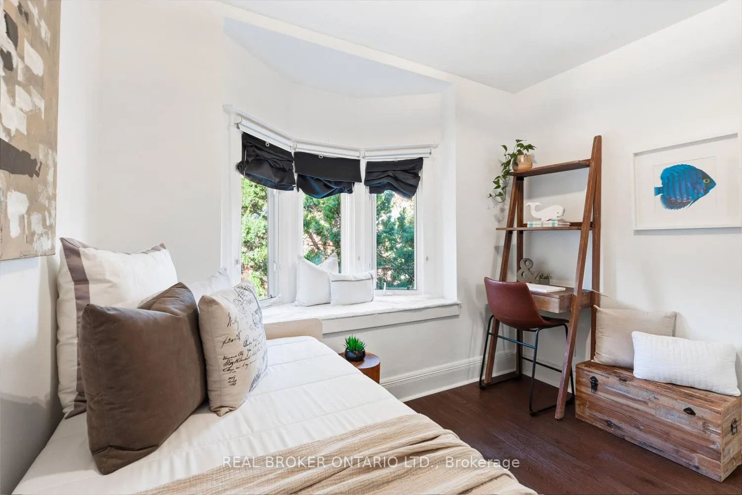 Photo 17 of 7 Juniper Avenue, Toronto, The Beaches — HOMEH