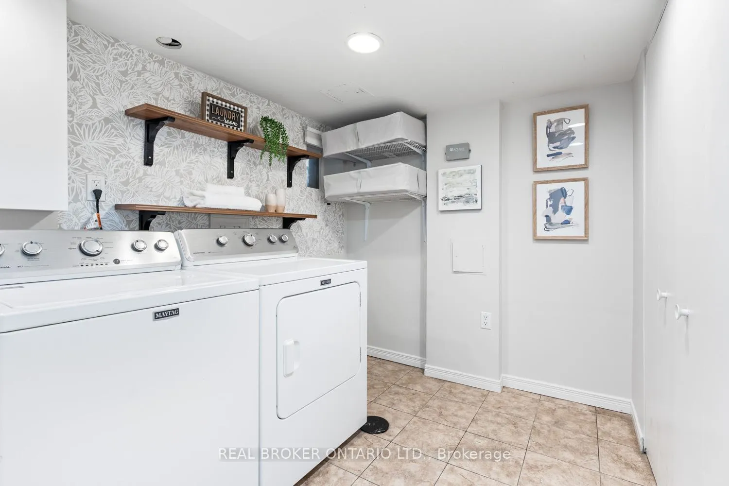 Photo 28 of 7 Juniper Avenue, Toronto, The Beaches — HOMEH