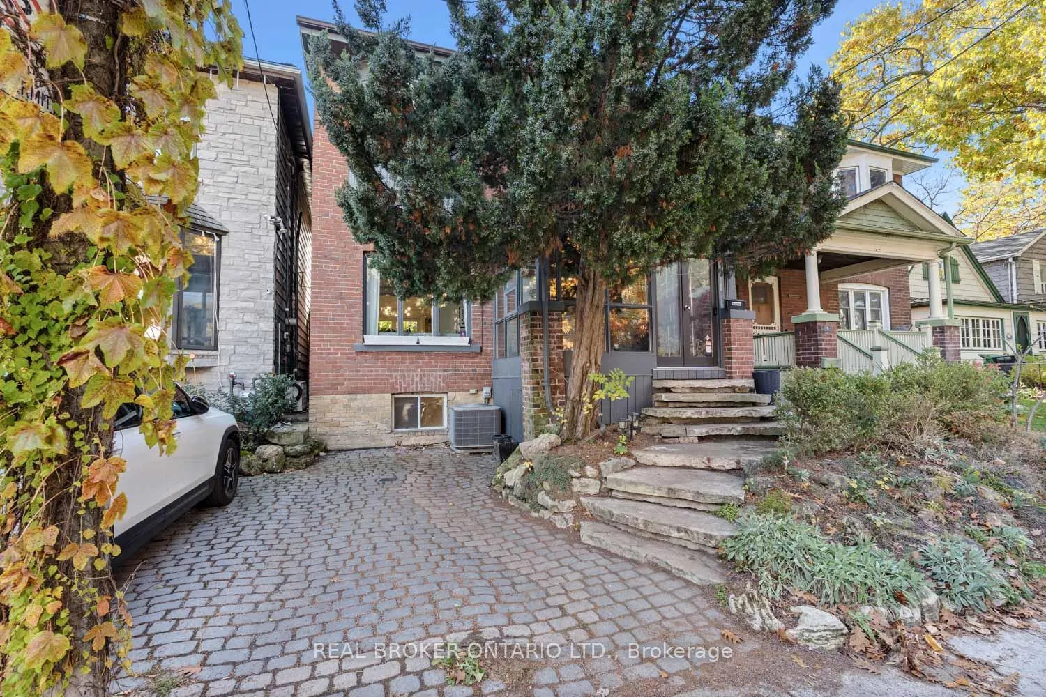 Photo 38 of 7 Juniper Avenue, Toronto, The Beaches — HOMEH