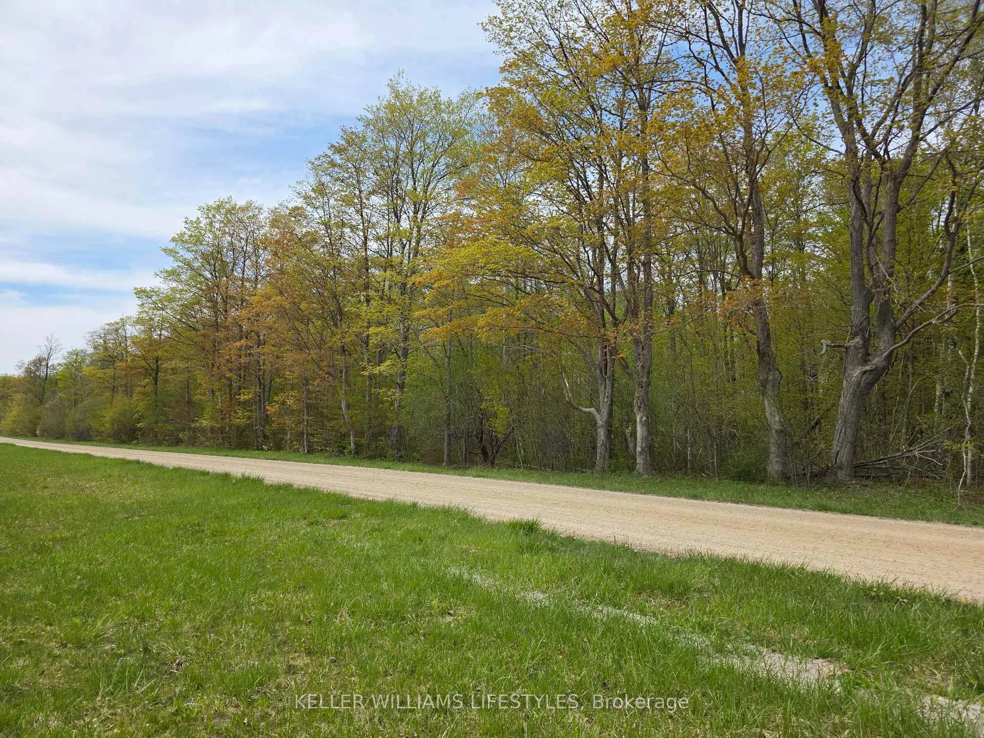 Front of V/L(9ac) Sugarbush PIN 412070208 Road
