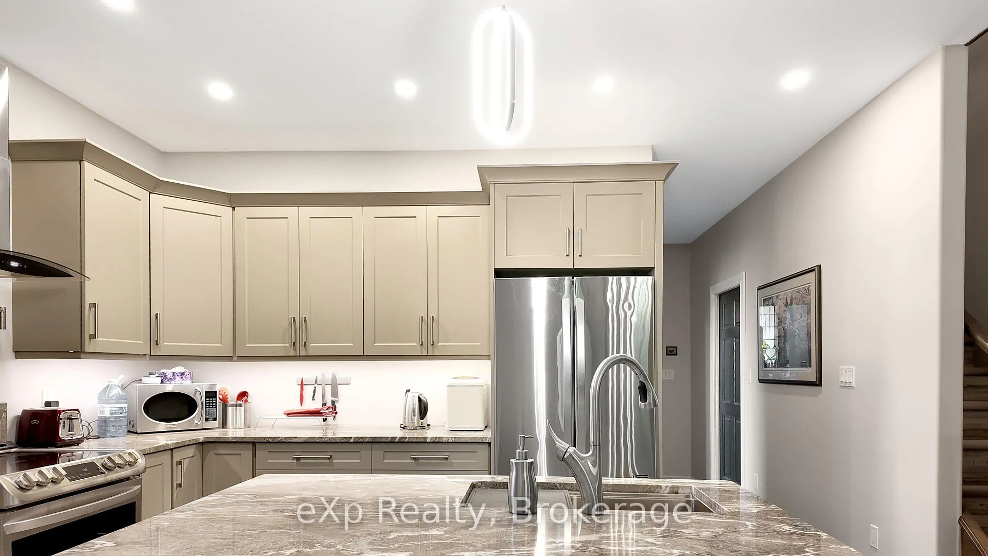 Photo 6 of 210 8th Street, Hanover — HOMEH