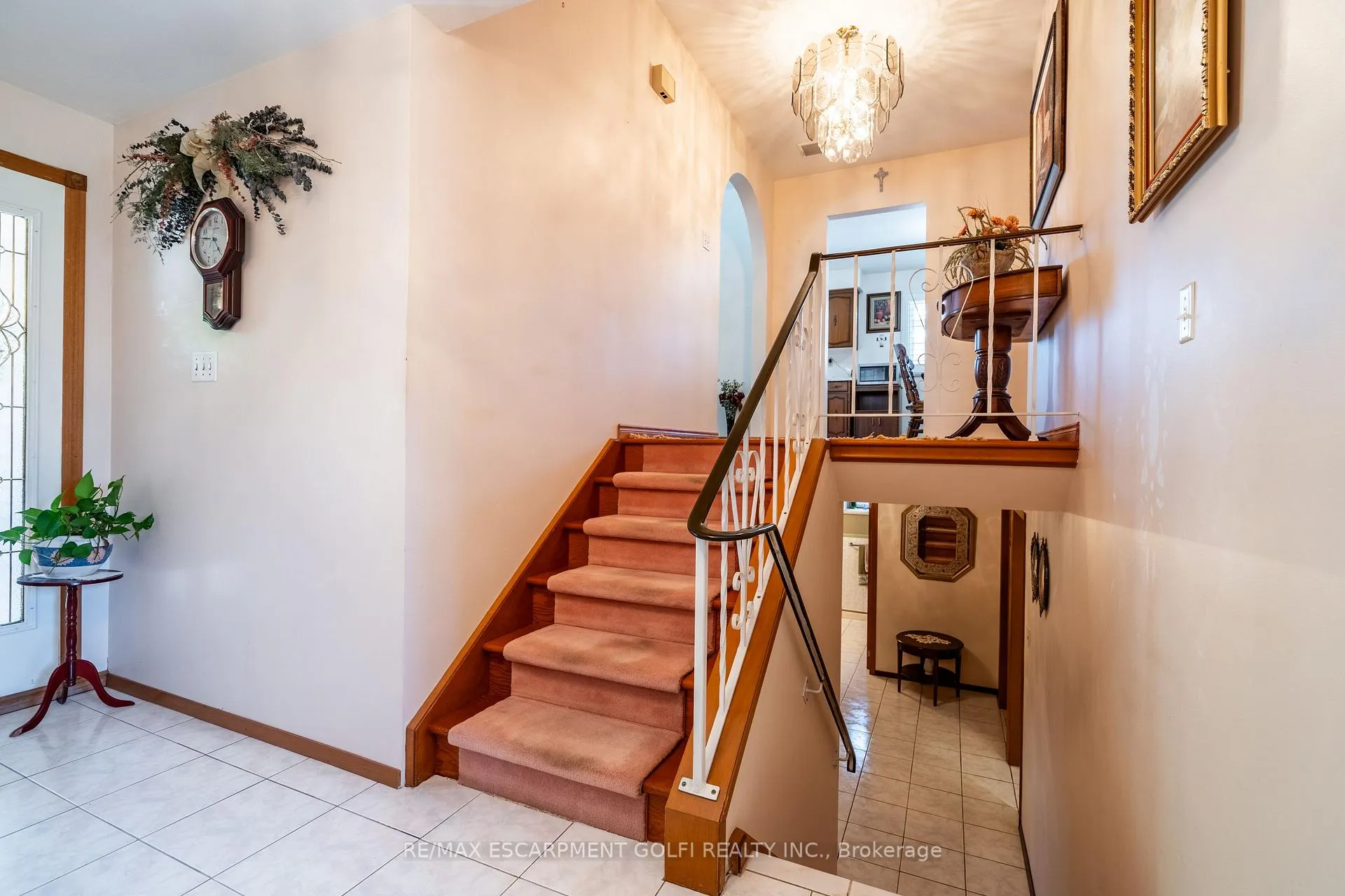Photo 9 of 5 Rouge Hill Court, Hamilton, Red Hill — HOMEH