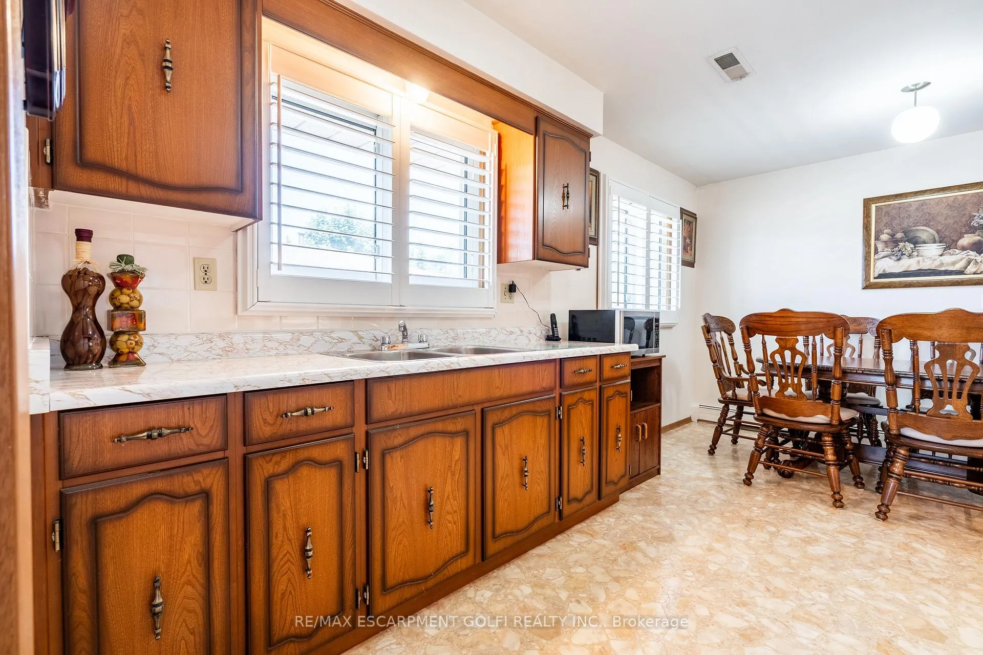 Photo 13 of 5 Rouge Hill Court, Hamilton, Red Hill — HOMEH