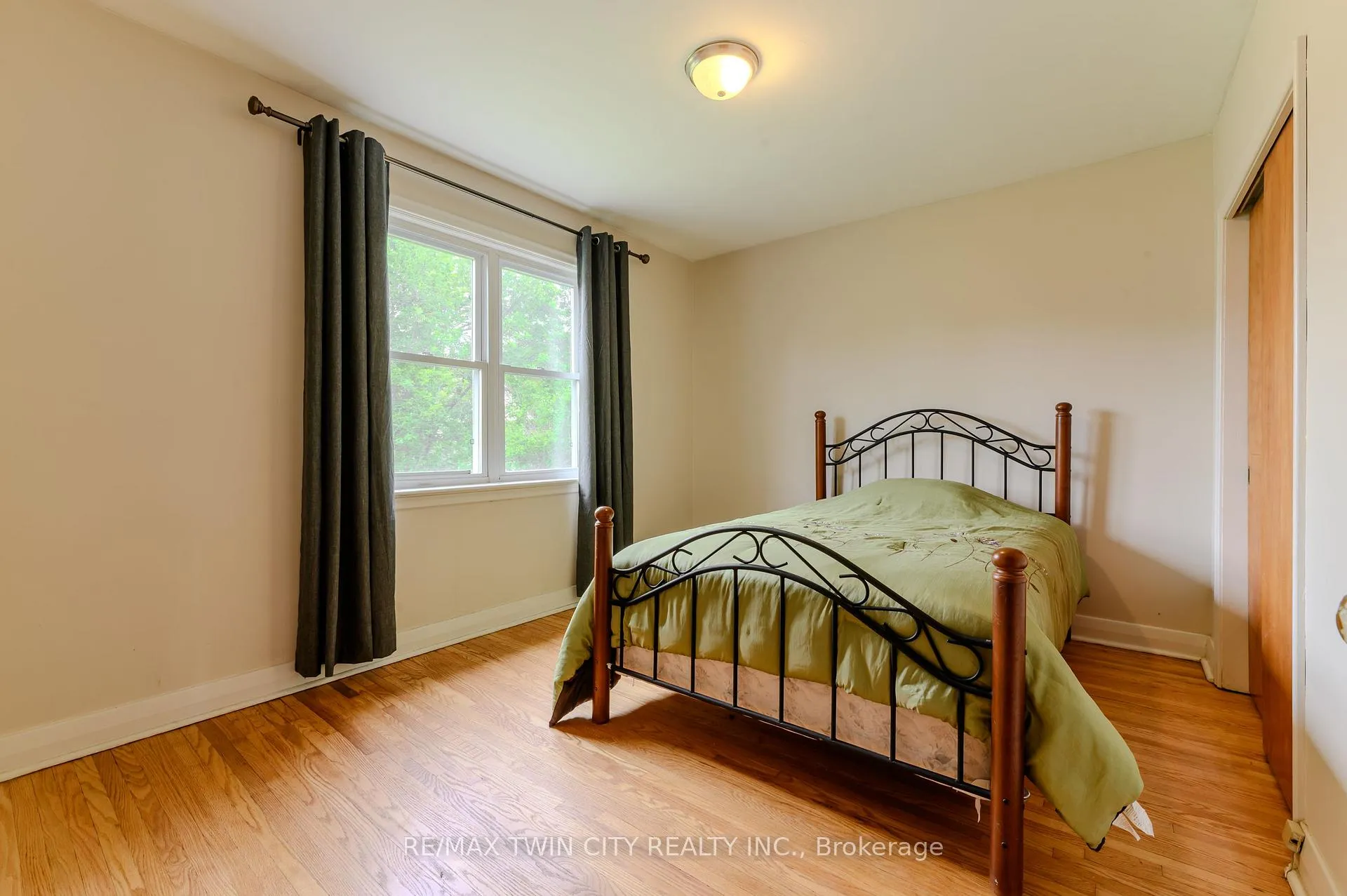 Photo 12 of 36 Shadyside Avenue, Hamilton, Burkholme — HOMEH
