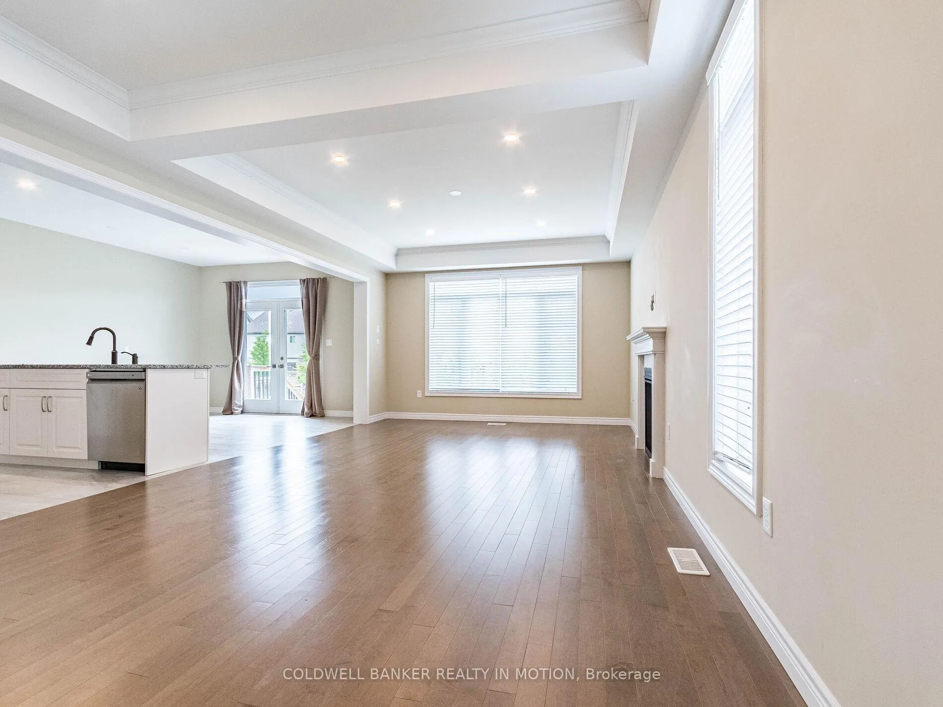 Photo 10 of 1 Gorman Ct Centre, Guelph, Willow West/Sugarbush/West Acres — HOMEH