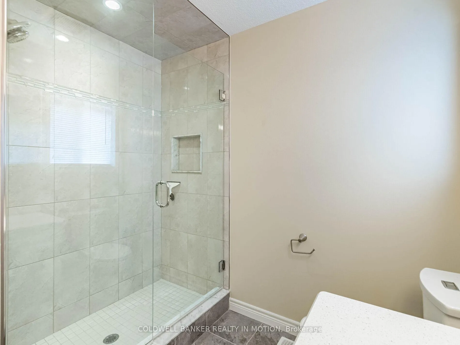 Photo 33 of 1 Gorman Ct Centre, Guelph, Willow West/Sugarbush/West Acres — HOMEH