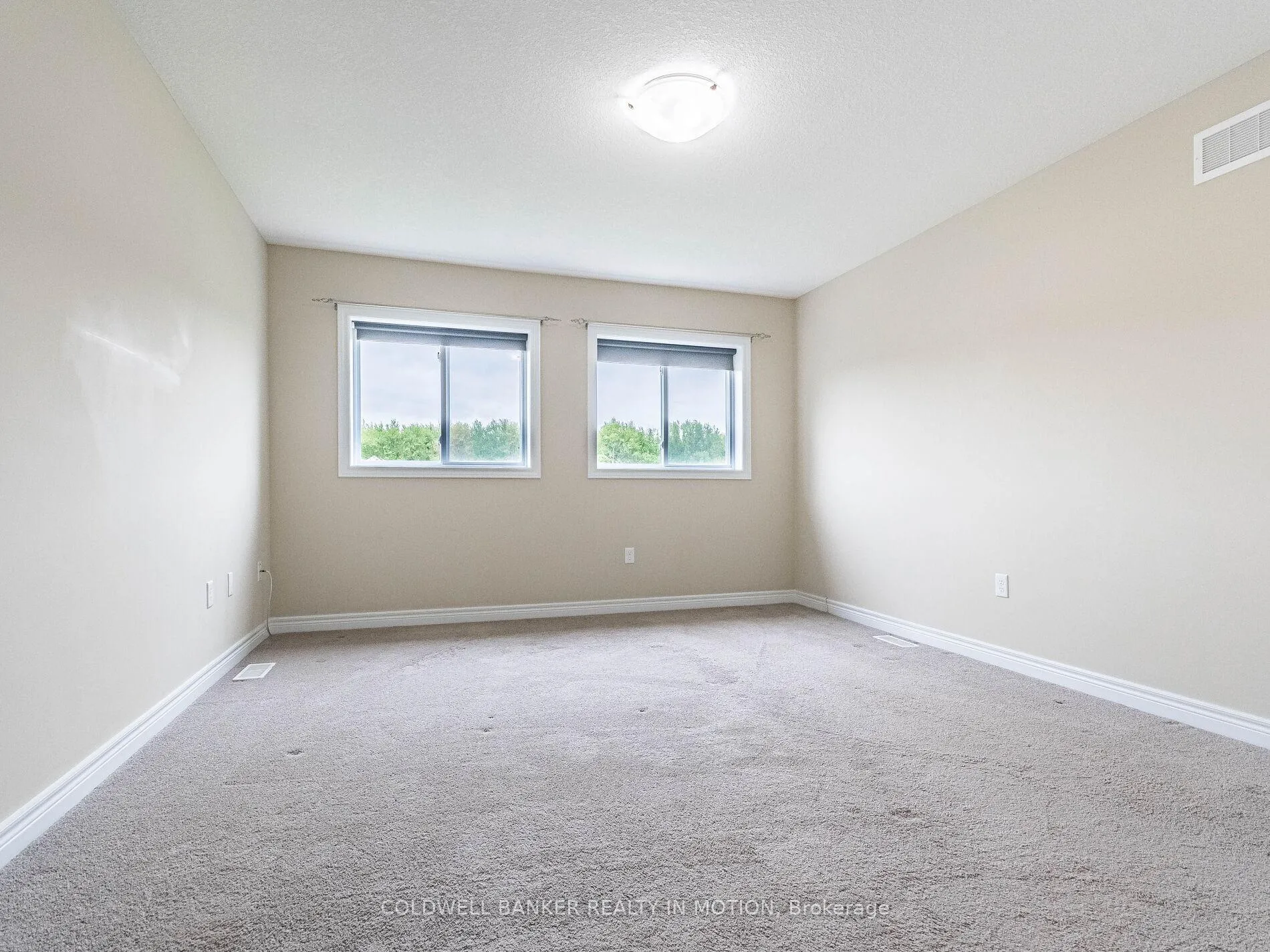 Photo 35 of 1 Gorman Ct Centre, Guelph, Willow West/Sugarbush/West Acres — HOMEH