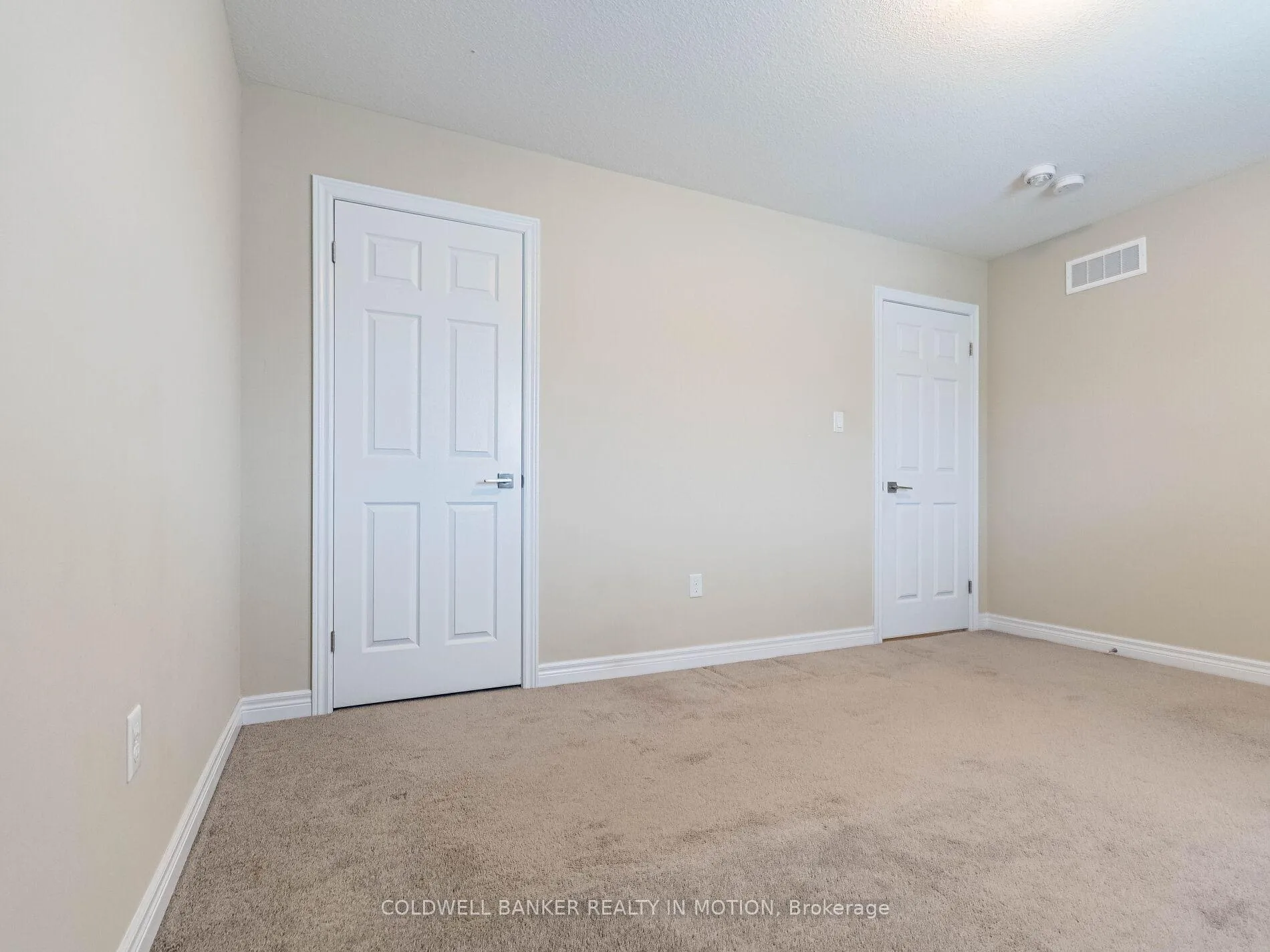 Photo 37 of 1 Gorman Ct Centre, Guelph, Willow West/Sugarbush/West Acres — HOMEH