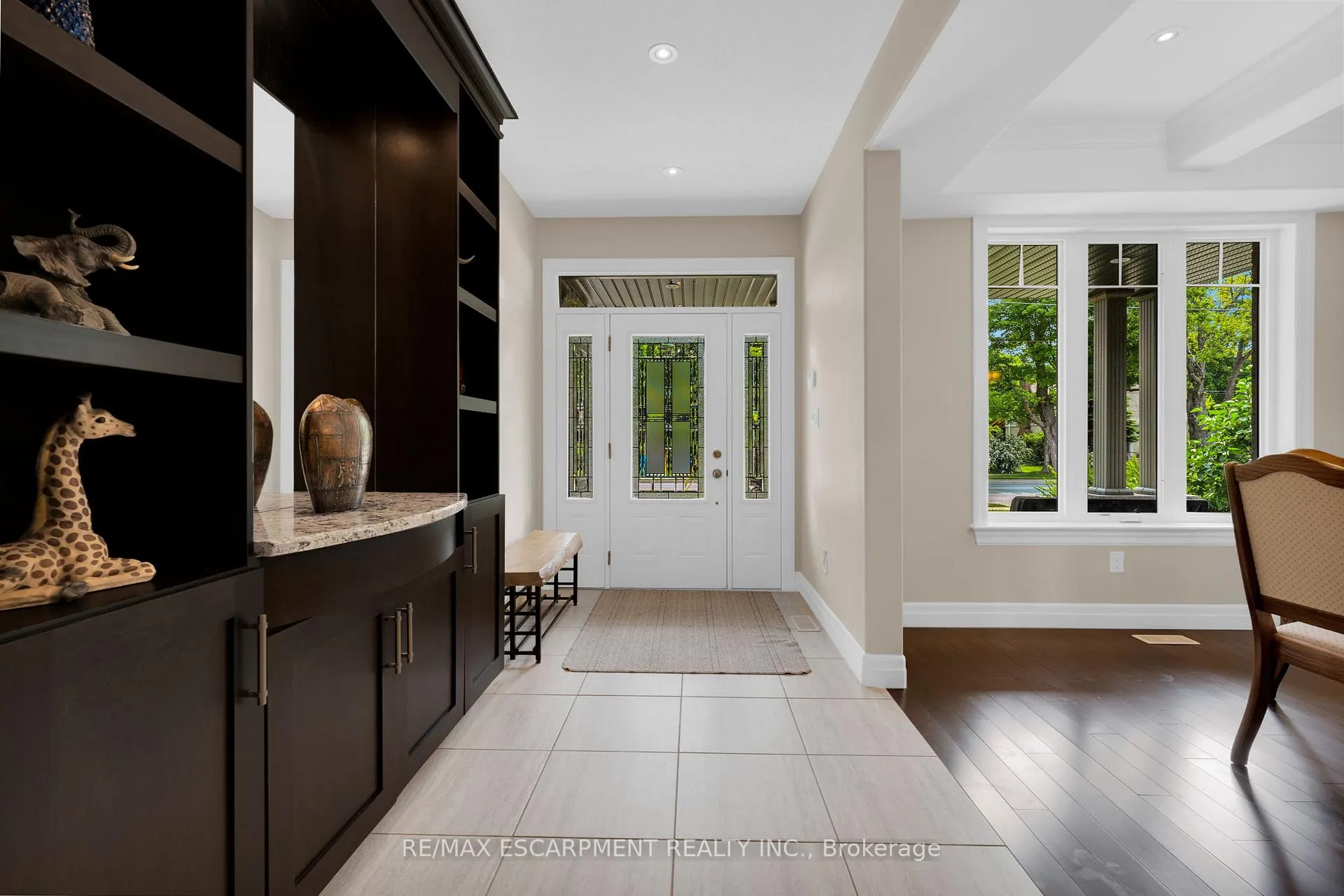 Photo 5 of 1528 Haist Street, Pelham, Fonthill — HOMEH