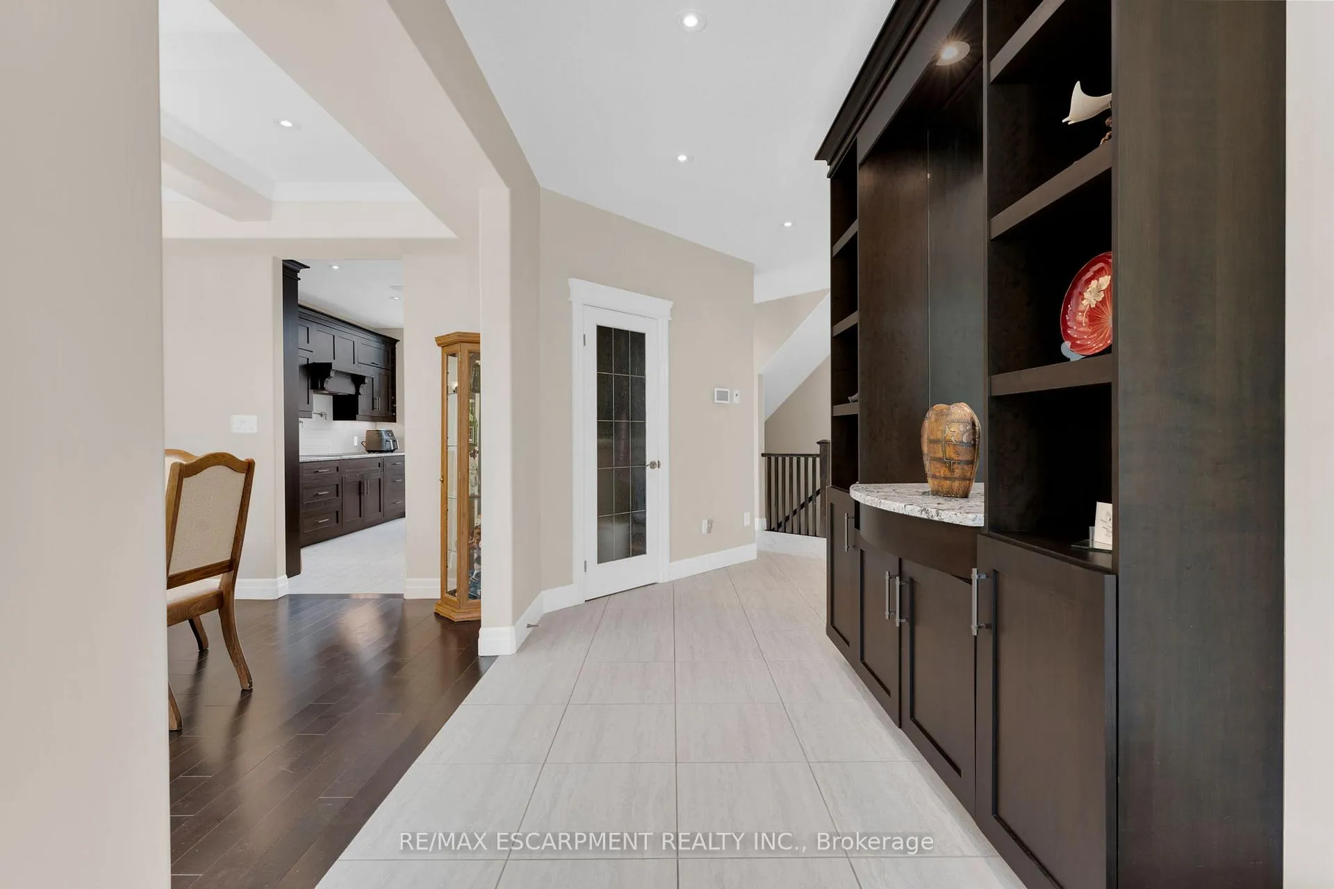 Photo 6 of 1528 Haist Street, Pelham, Fonthill — HOMEH