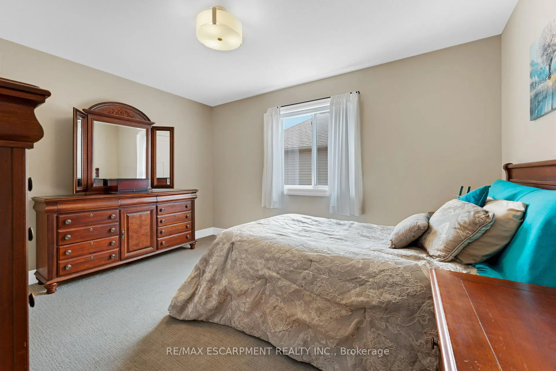 Photo 24 of 1528 Haist Street, Pelham, Fonthill — HOMEH